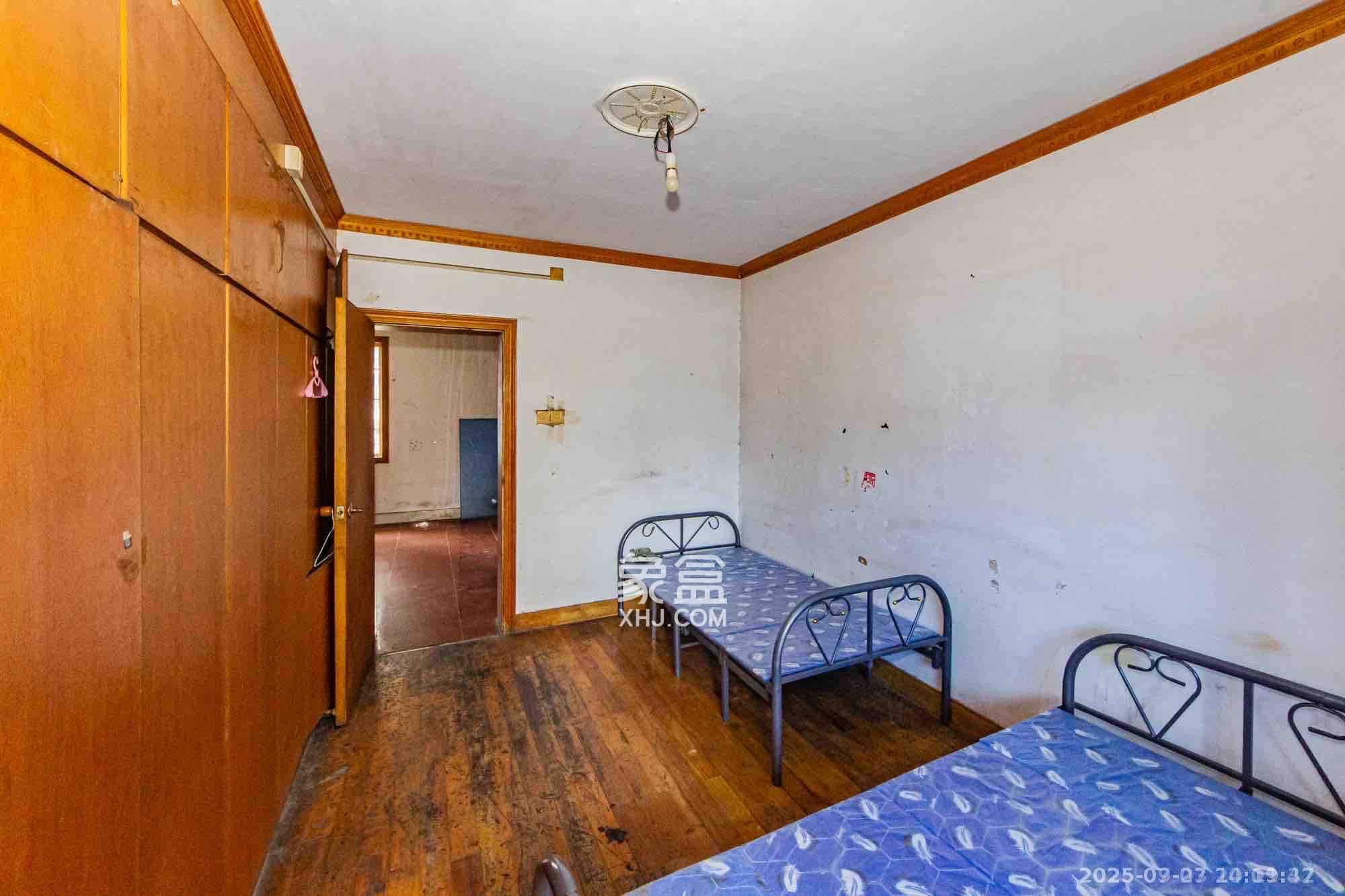 人造板厂宿舍(新河北堤1号) 2室2厅1卫 1200.0元/月 人造板厂宿舍(新河北堤1号) 2室2厅1卫 1200.0元/月室内图