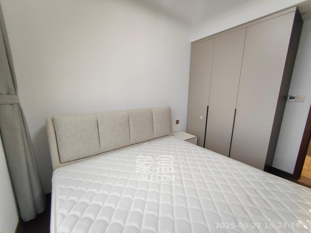 绿地长沙城际空间站(绿地新里佳苑) 4室2厅2卫 3700.0元/月 绿地长沙城际空间站(绿地新里佳苑) 4室2厅2卫 3700.0元/月室内图