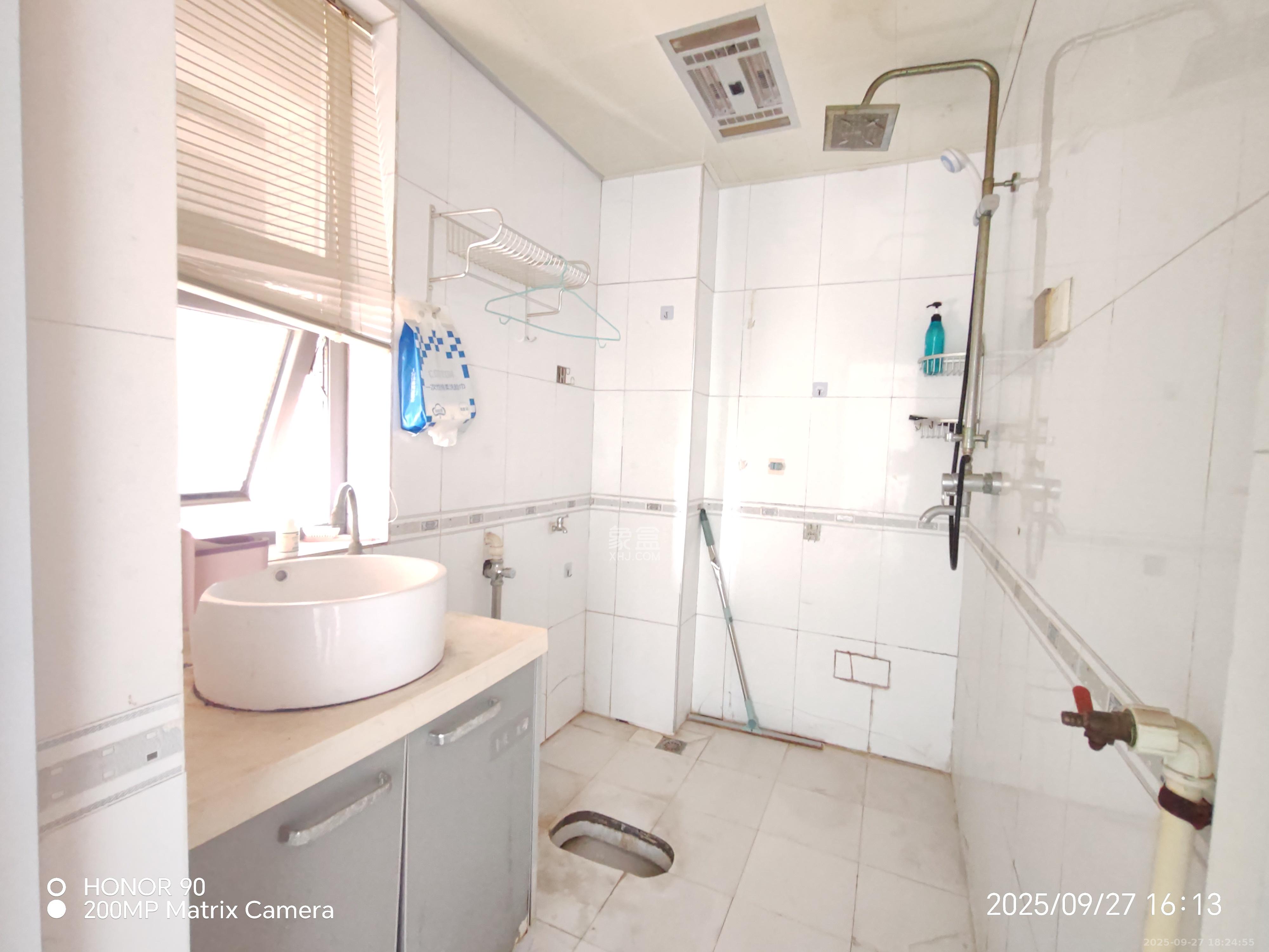 佳天瑞宁花园 1室1厅1卫 1500.0元/月 佳天瑞宁花园 1室1厅1卫 1500.0元/月室内图