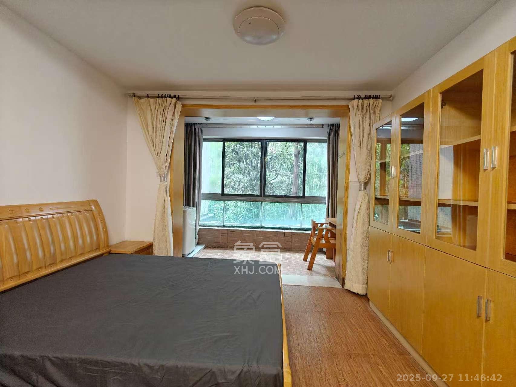 新城新世界一二三期  1室1厅1卫    1400.0元/月 新城新世界一二三期  1室1厅1卫    1400.0元/月室内图