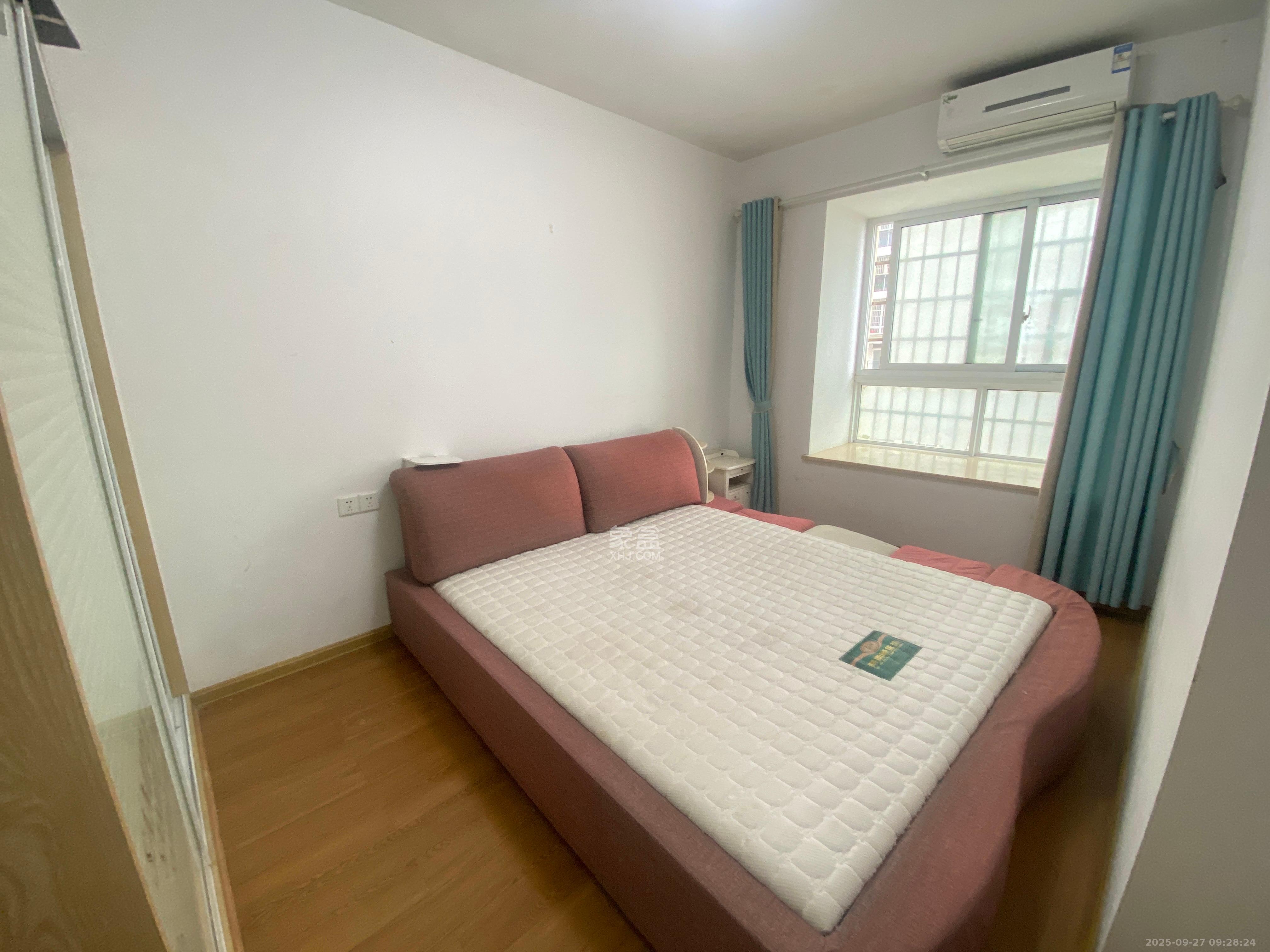 明天一城 2室2厅1卫 1400.0元/月 明天一城 2室2厅1卫 1400.0元/月室内图