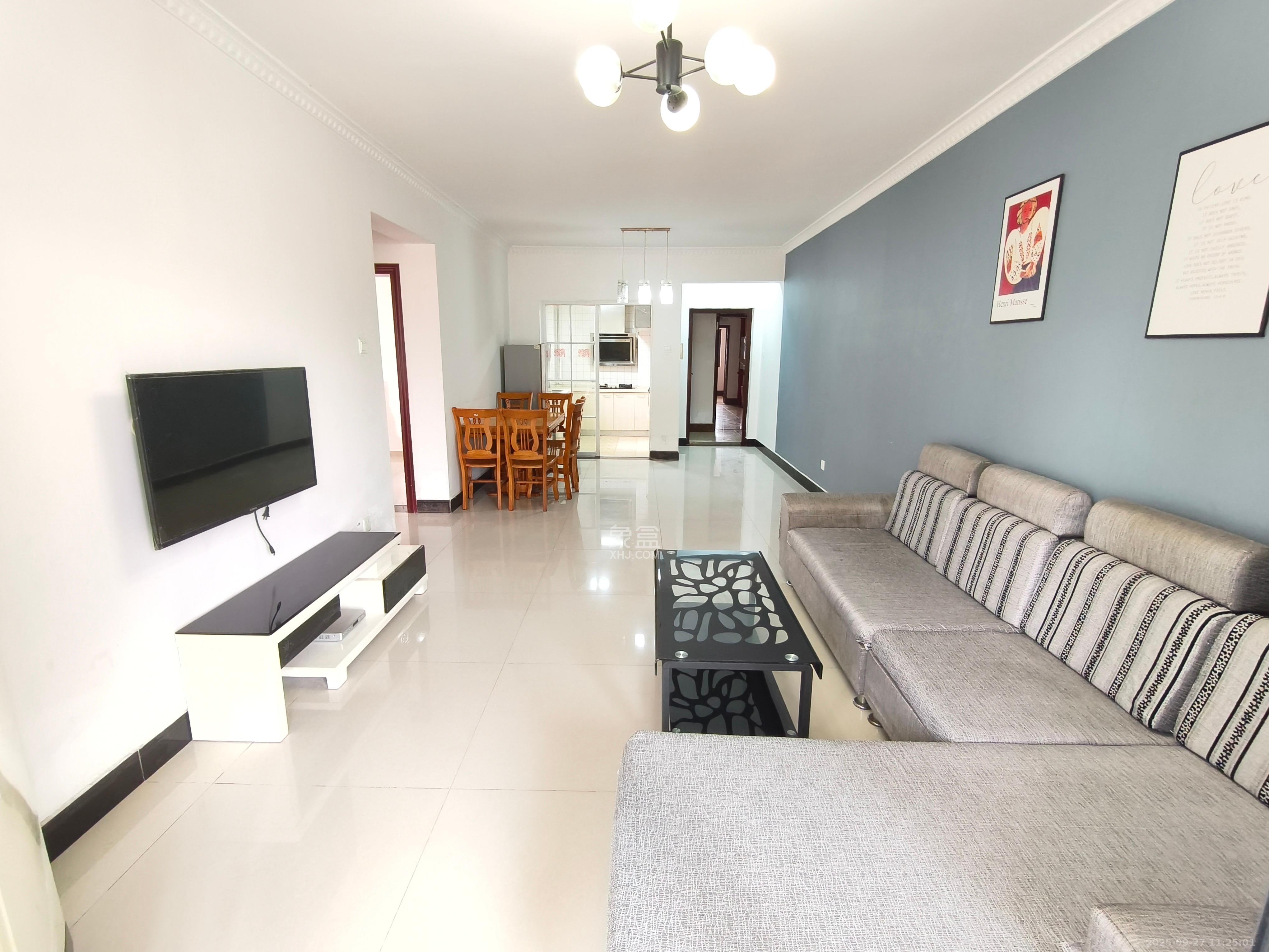 万芙锦城  2室2厅1卫    1900.0元/月 万芙锦城  2室2厅1卫    1900.0元/月室内图