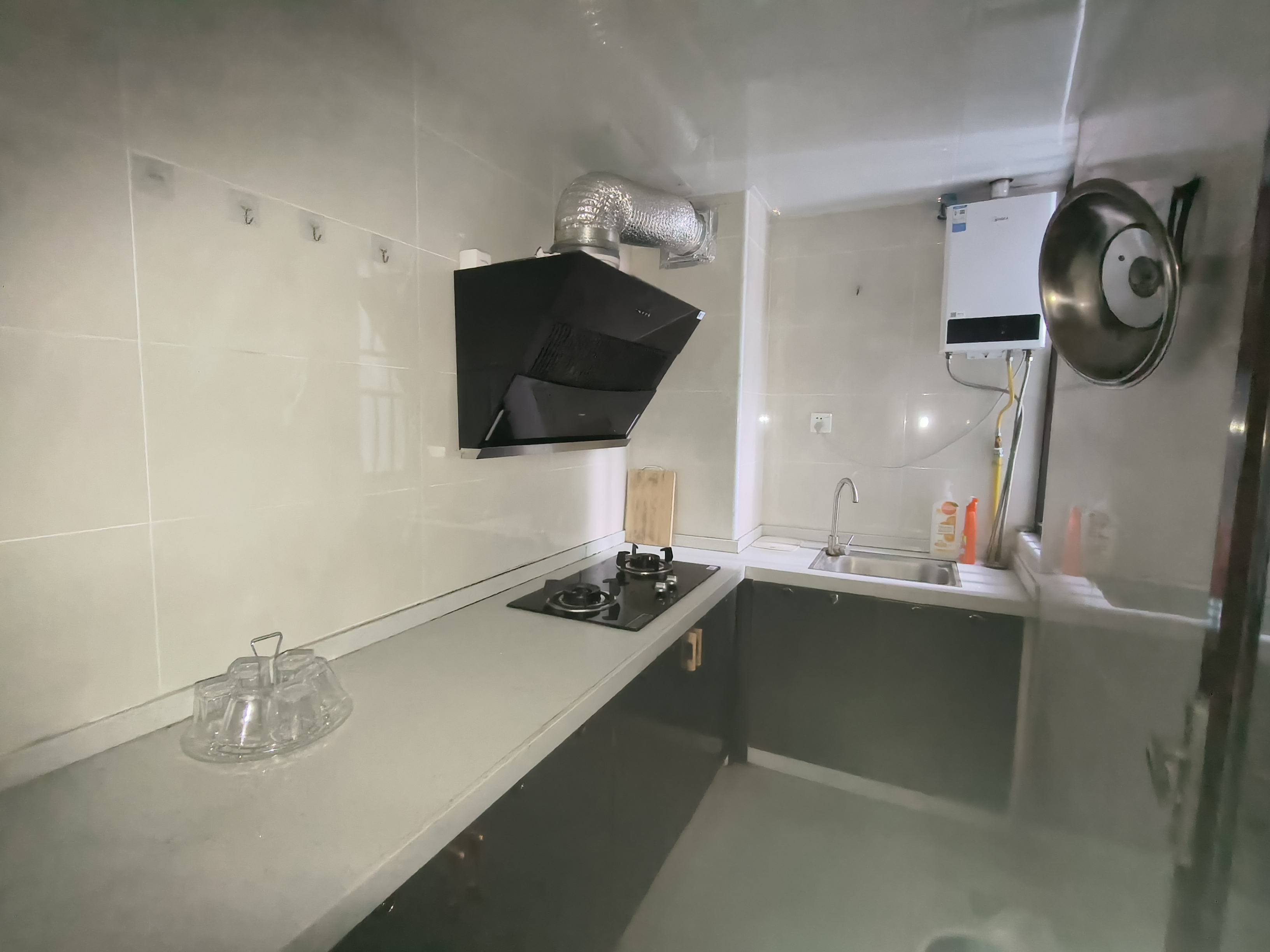 中交夏瑶雅苑 2室2厅1卫 2300.0元/月 中交夏瑶雅苑 2室2厅1卫 2300.0元/月室内图