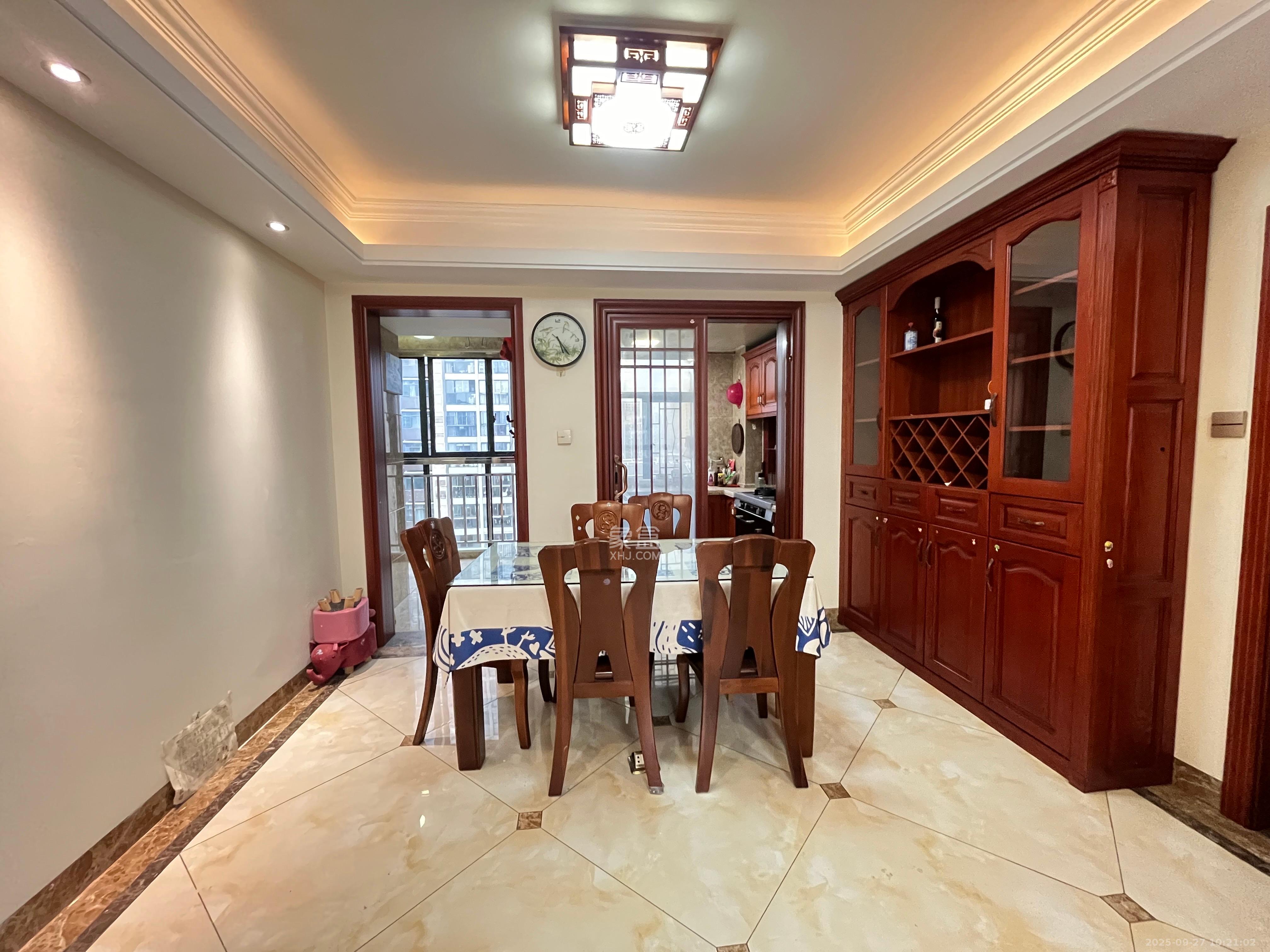 湘水熙园 4室2厅2卫 4500.0元/月 湘水熙园 4室2厅2卫 4500.0元/月室内图