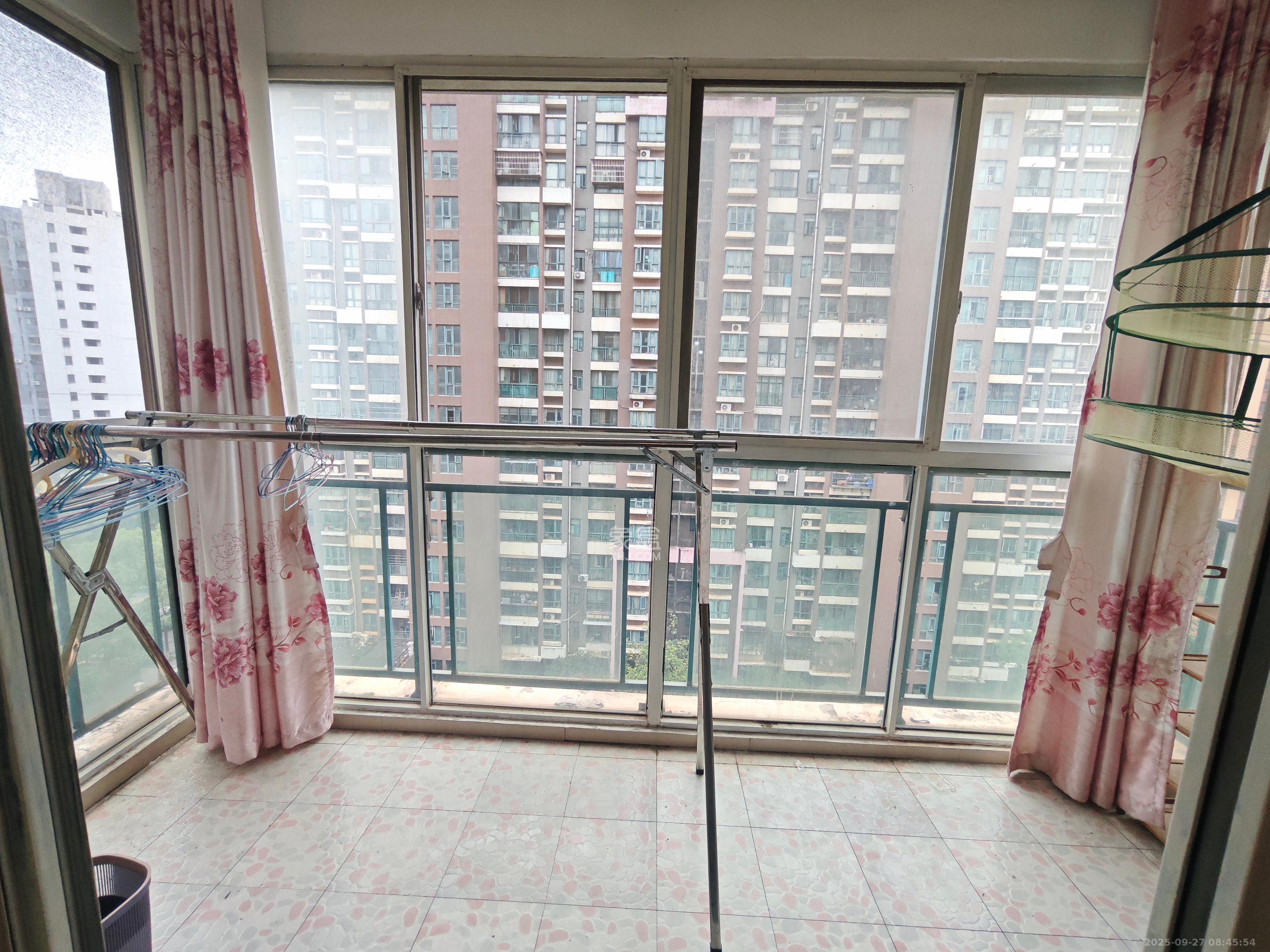 凯乐湘园  2室2厅1卫    2100.0元/月室内图