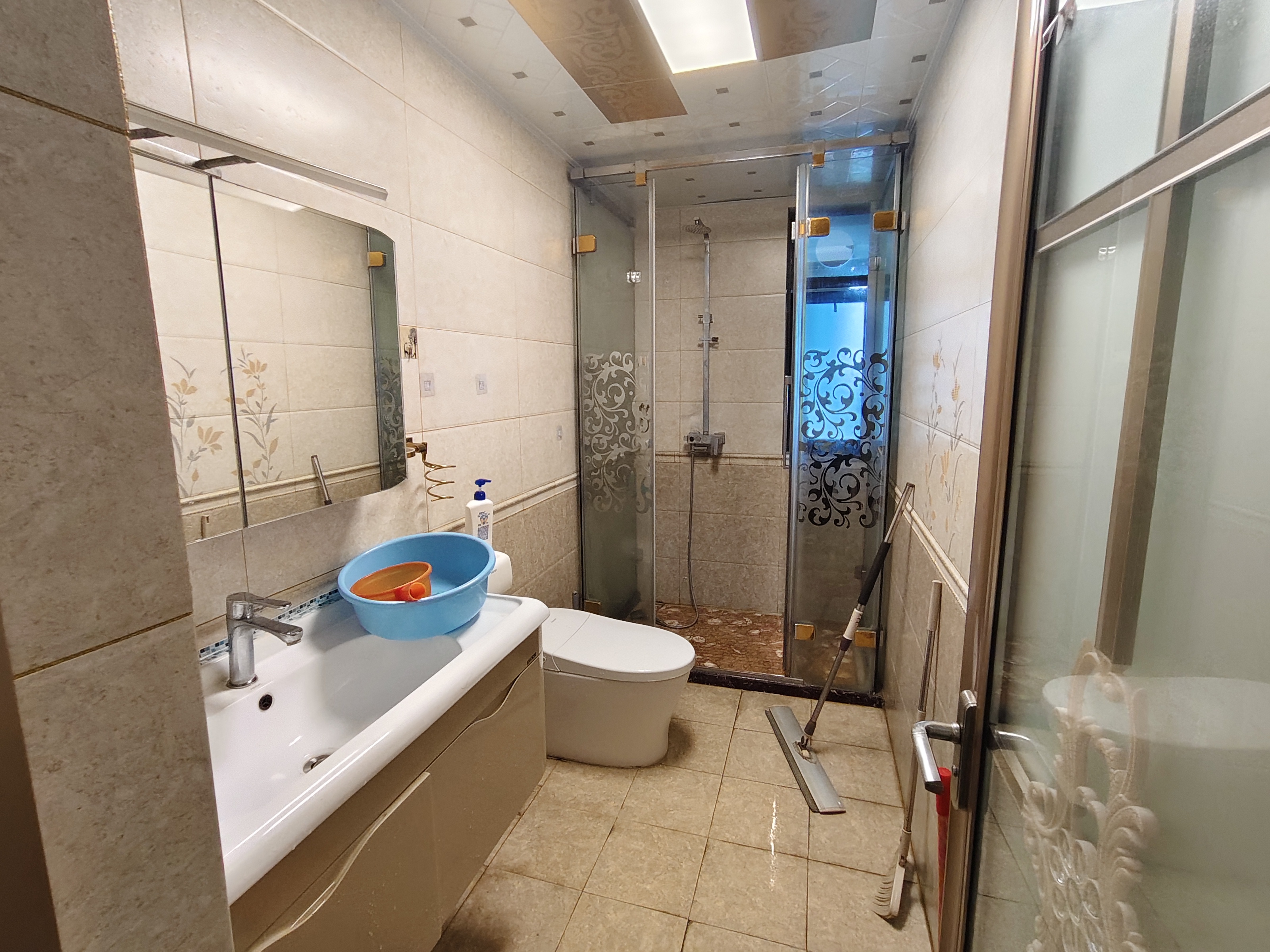 保利中央海岸一二期  4室2厅2卫    310.0万室内图