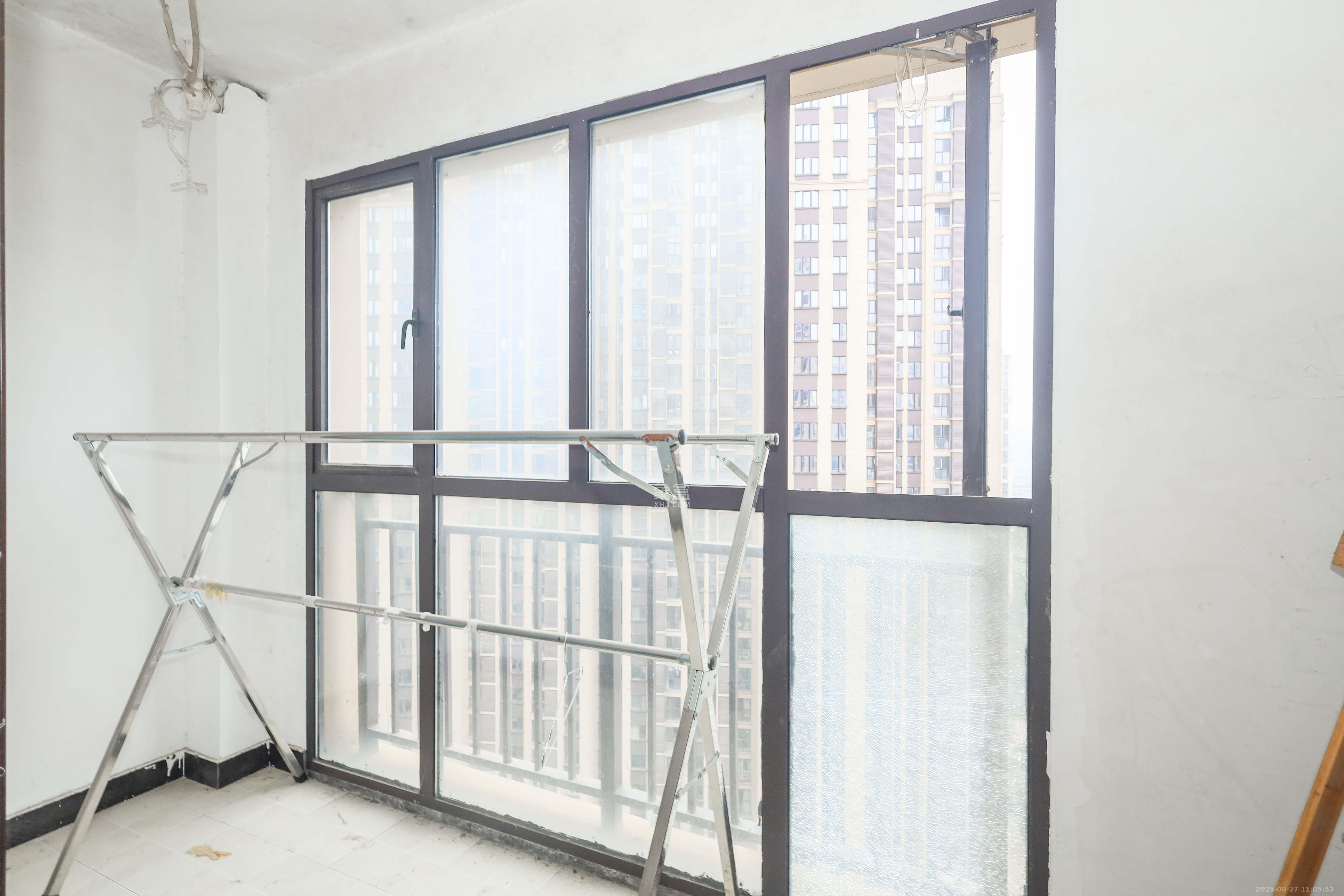 梅溪鑫苑名家 3室2厅1卫 68.0万 梅溪鑫苑名家 3室2厅1卫 68.0万阳台