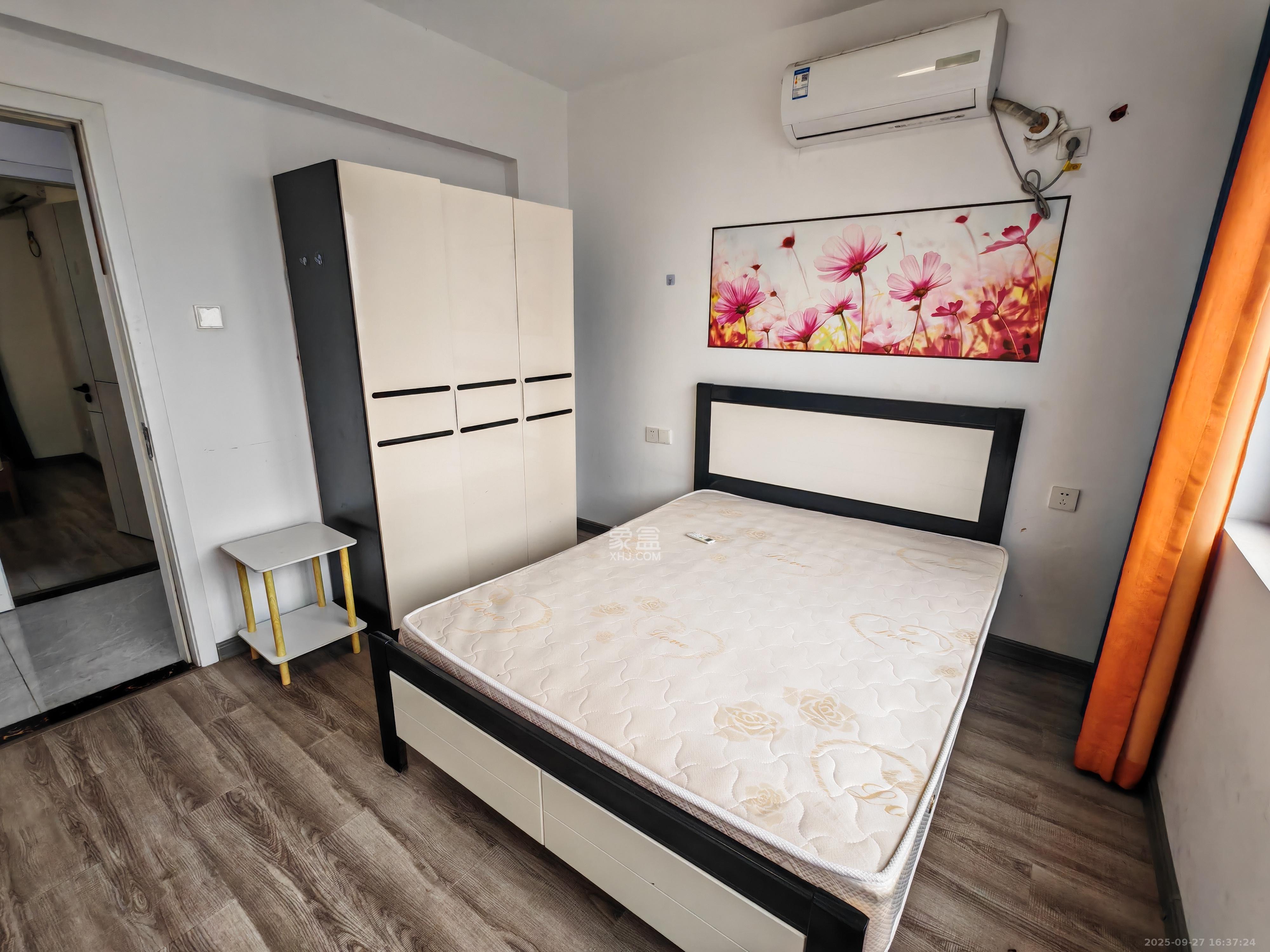 中冶中央公园 4室2厅2卫 3500.0元/月 中冶中央公园 4室2厅2卫 3500.0元/月室内图