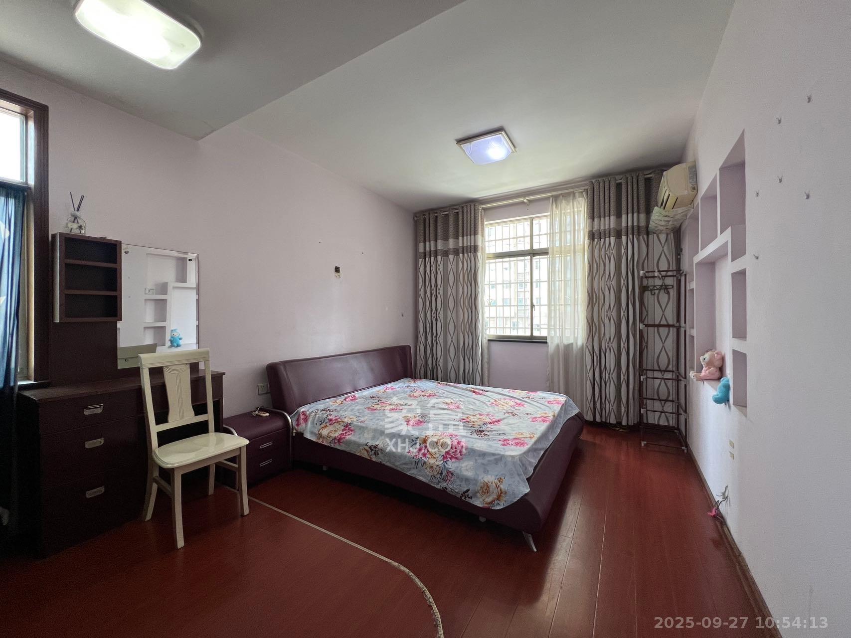 洪西安置小区(洪缘小区) 2室2厅1卫 1600.0元/月 洪西安置小区(洪缘小区) 2室2厅1卫 1600.0元/月室内图