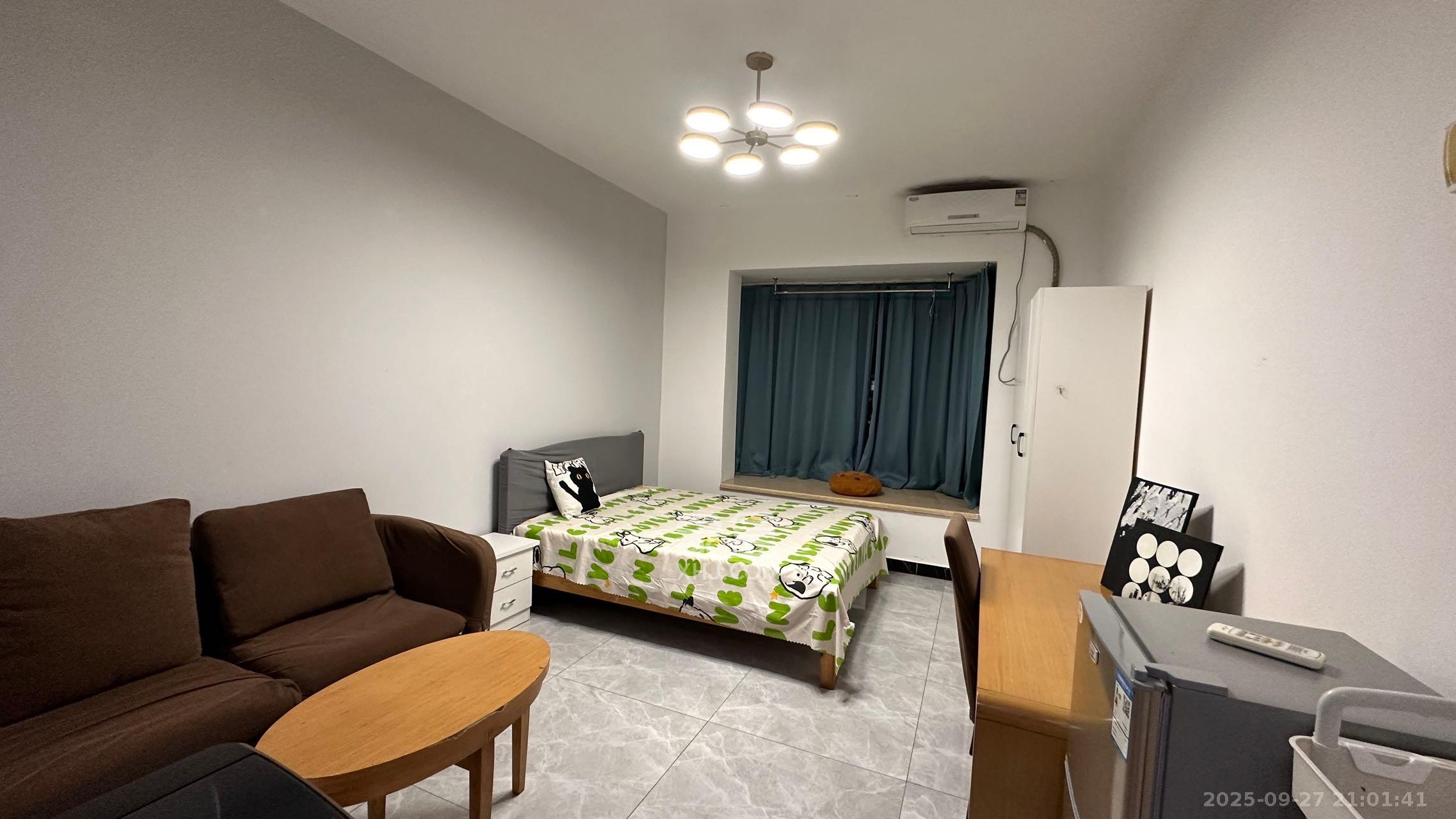 众东国际 1室1厅1卫 2200.0元/月 众东国际 1室1厅1卫 2200.0元/月室内图