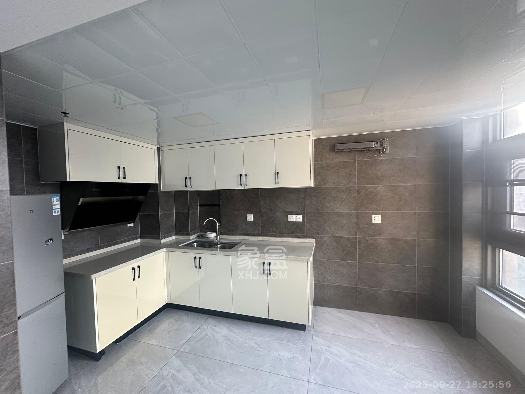 恒大御景半岛锦绣苑 2室2厅1卫 2800.0元/月 恒大御景半岛锦绣苑 2室2厅1卫 2800.0元/月室内图