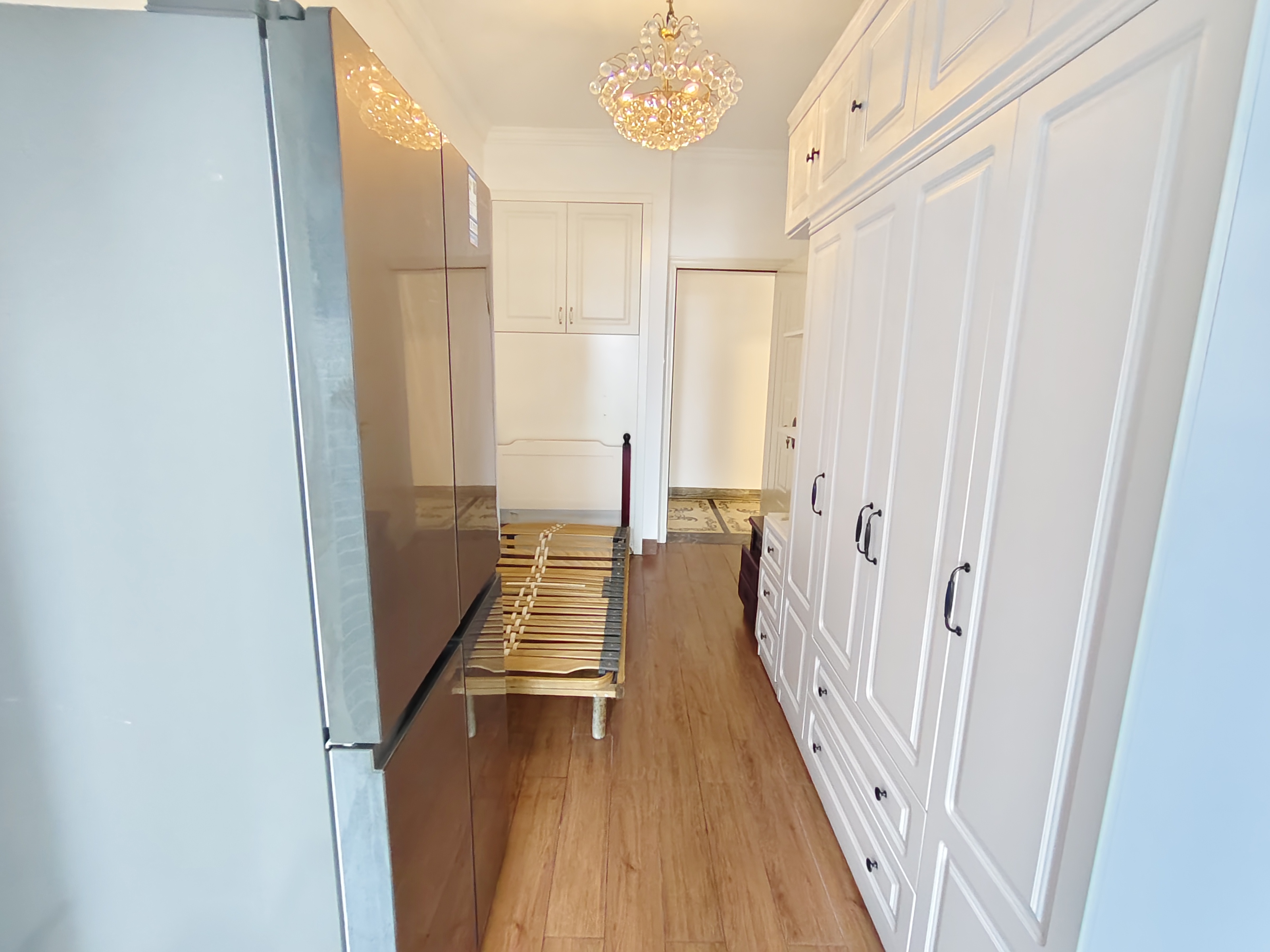 保利中央海岸一二期  4室2厅2卫    310.0万室内图