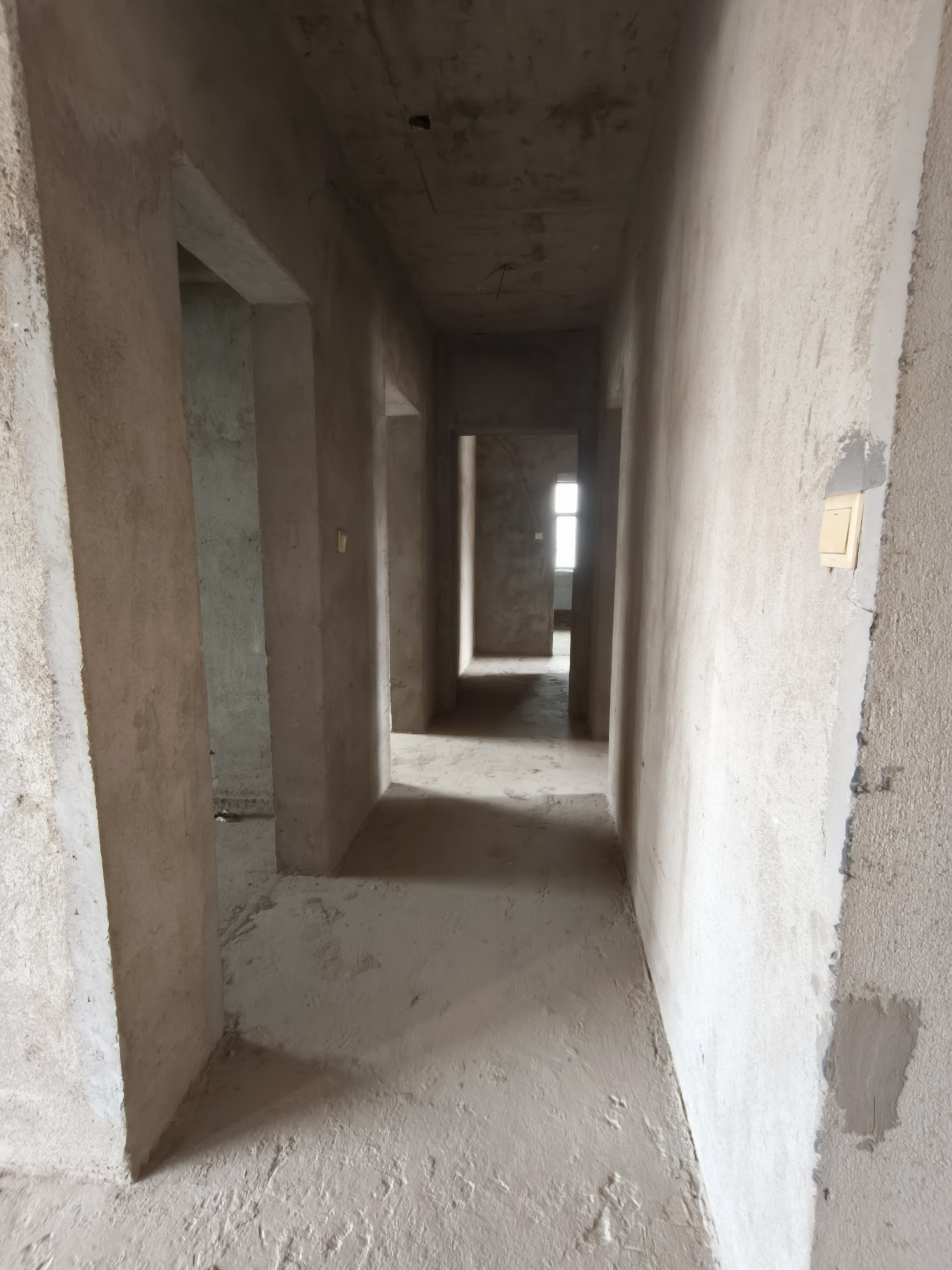 株山国际世家  3室0厅0卫    55.0万客厅