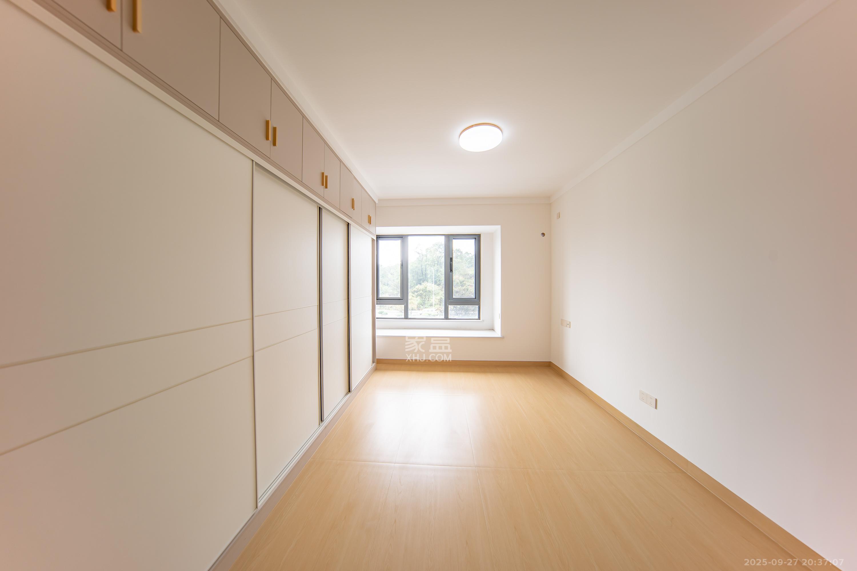 金茂长沙国际社区 4室2厅2卫 145.0万 金茂长沙国际社区 4室2厅2卫 145.0万卧室