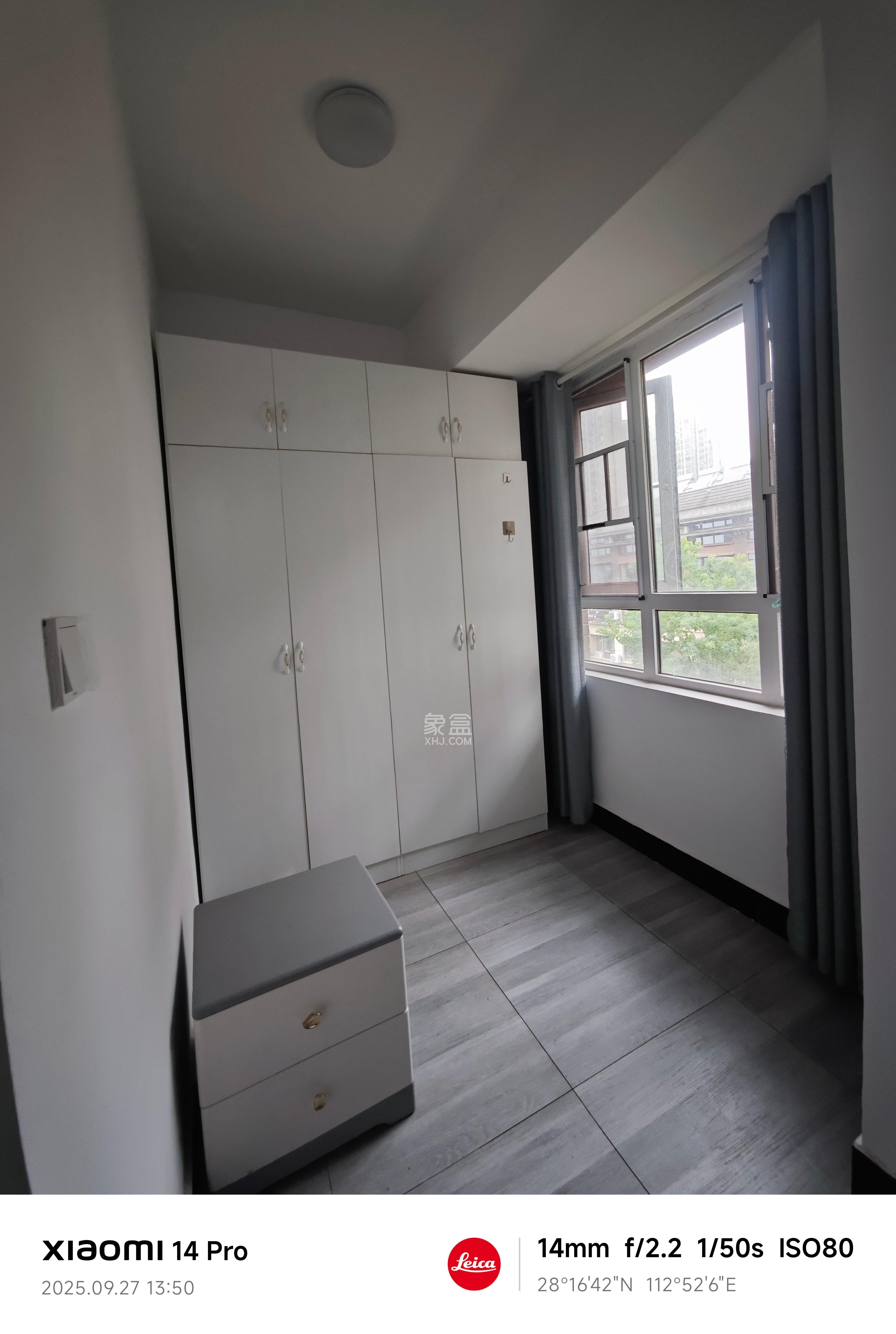 金地三千府(金地湖山樾、金地自在城) 3室2厅2卫 2200.0元/月 金地三千府(金地湖山樾、金地自在城) 3室2厅2卫 2200.0元/月室内图