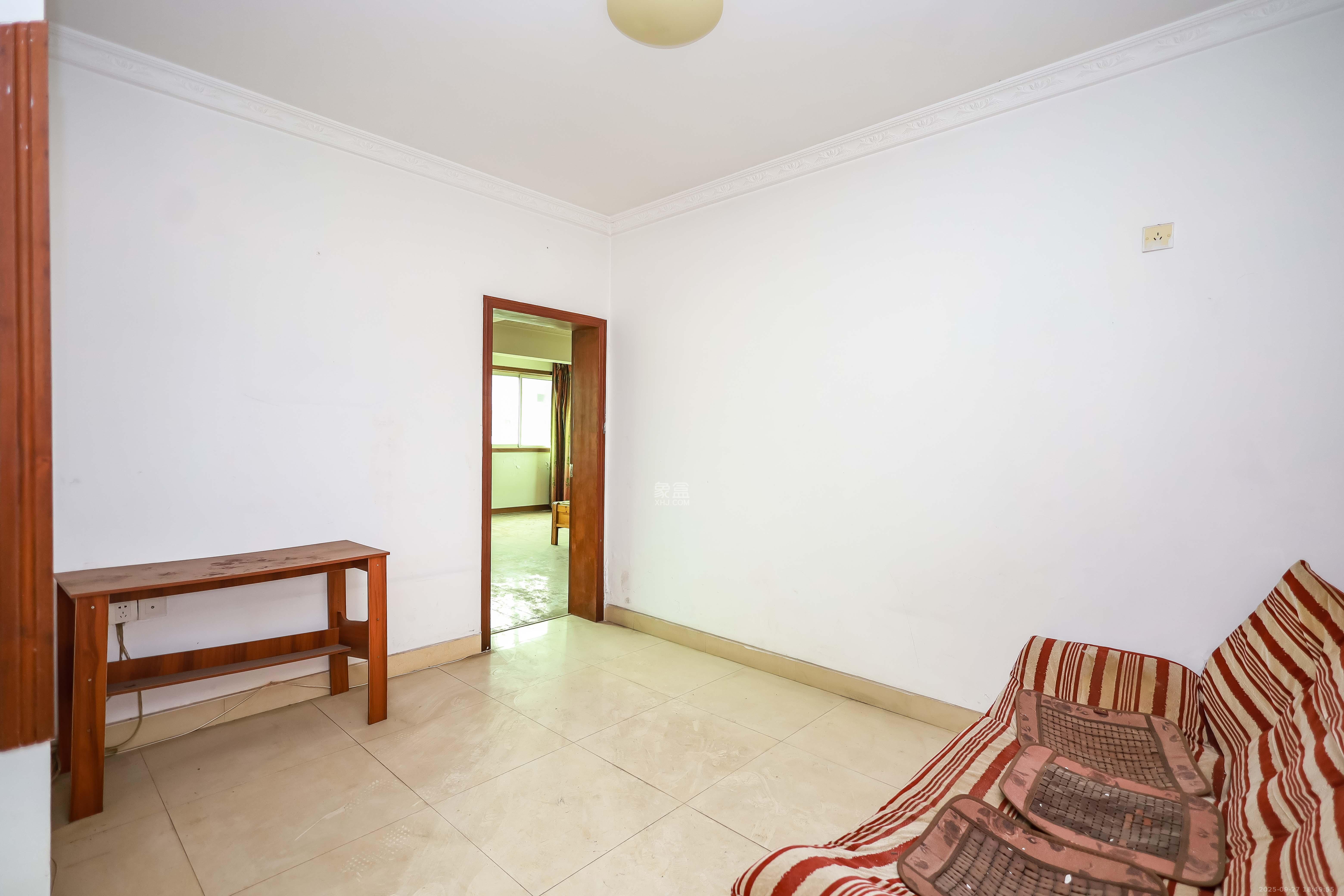 咸嘉新村嘉旺苑 5室3厅3卫 98.0万 咸嘉新村嘉旺苑 5室3厅3卫 98.0万其他