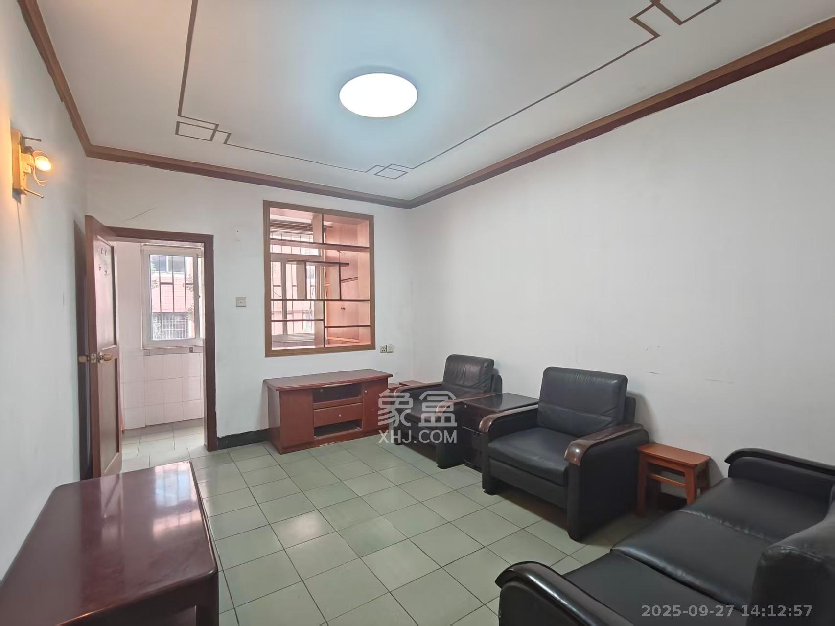 老三十七中教职工宿舍（雨花明德实验中学）  2室2厅1卫    1800.0元/月室内图