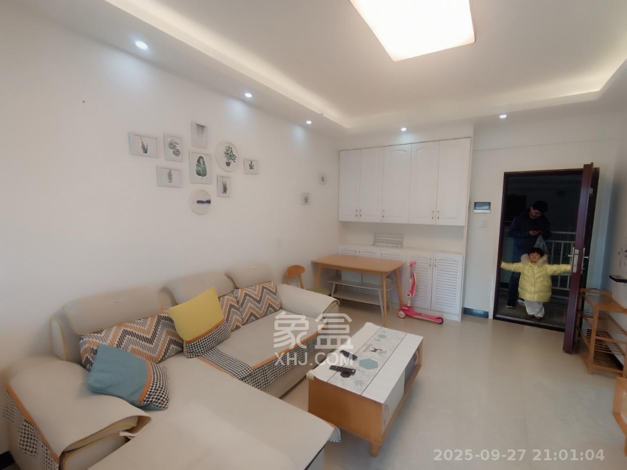 达美美立方  1室1厅1卫   2600.00元/月室内图