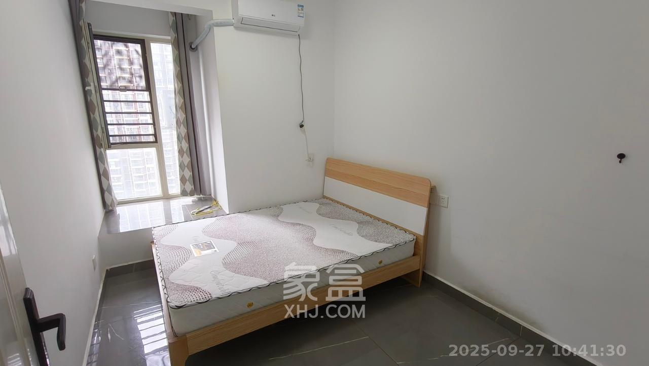 北辰三角洲E5区  4室2厅2卫    4500.0元/月室内图