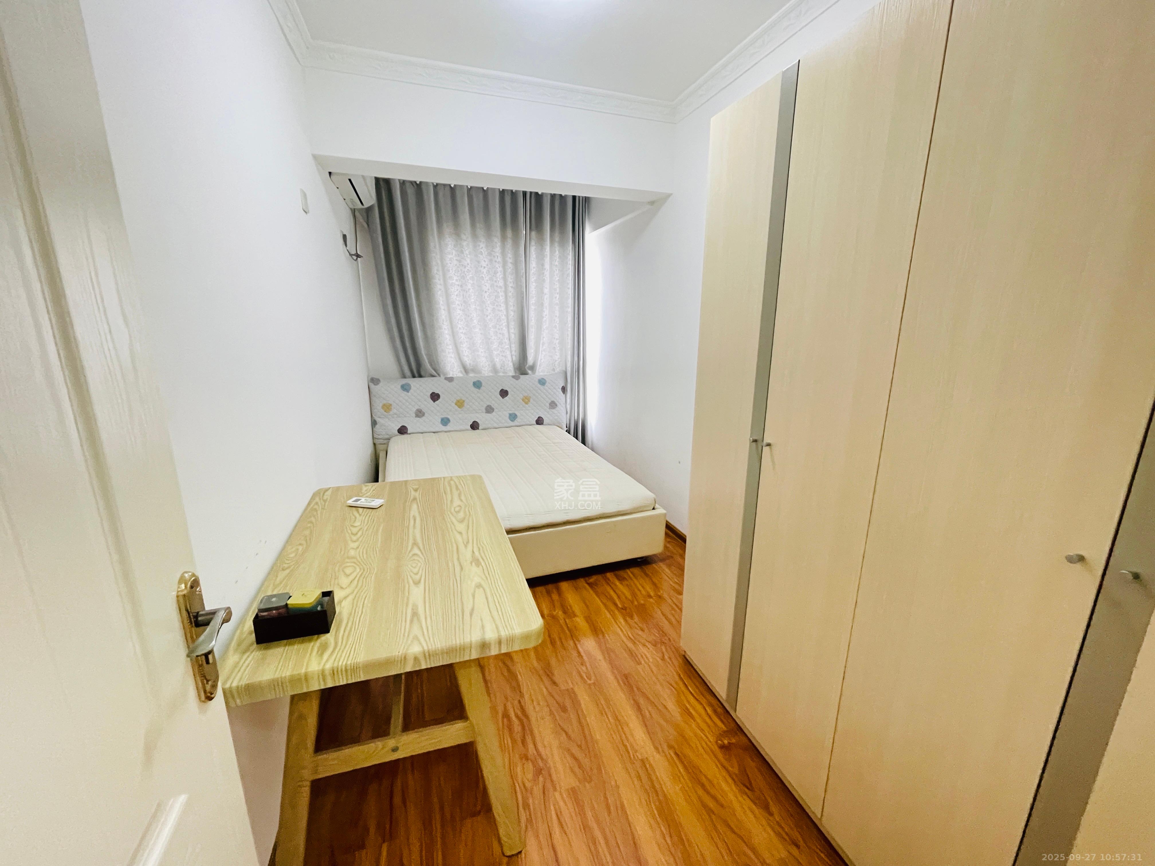 兰亭都荟(璟峰苑) 3室2厅2卫 3300.0元/月 兰亭都荟(璟峰苑) 3室2厅2卫 3300.0元/月室内图