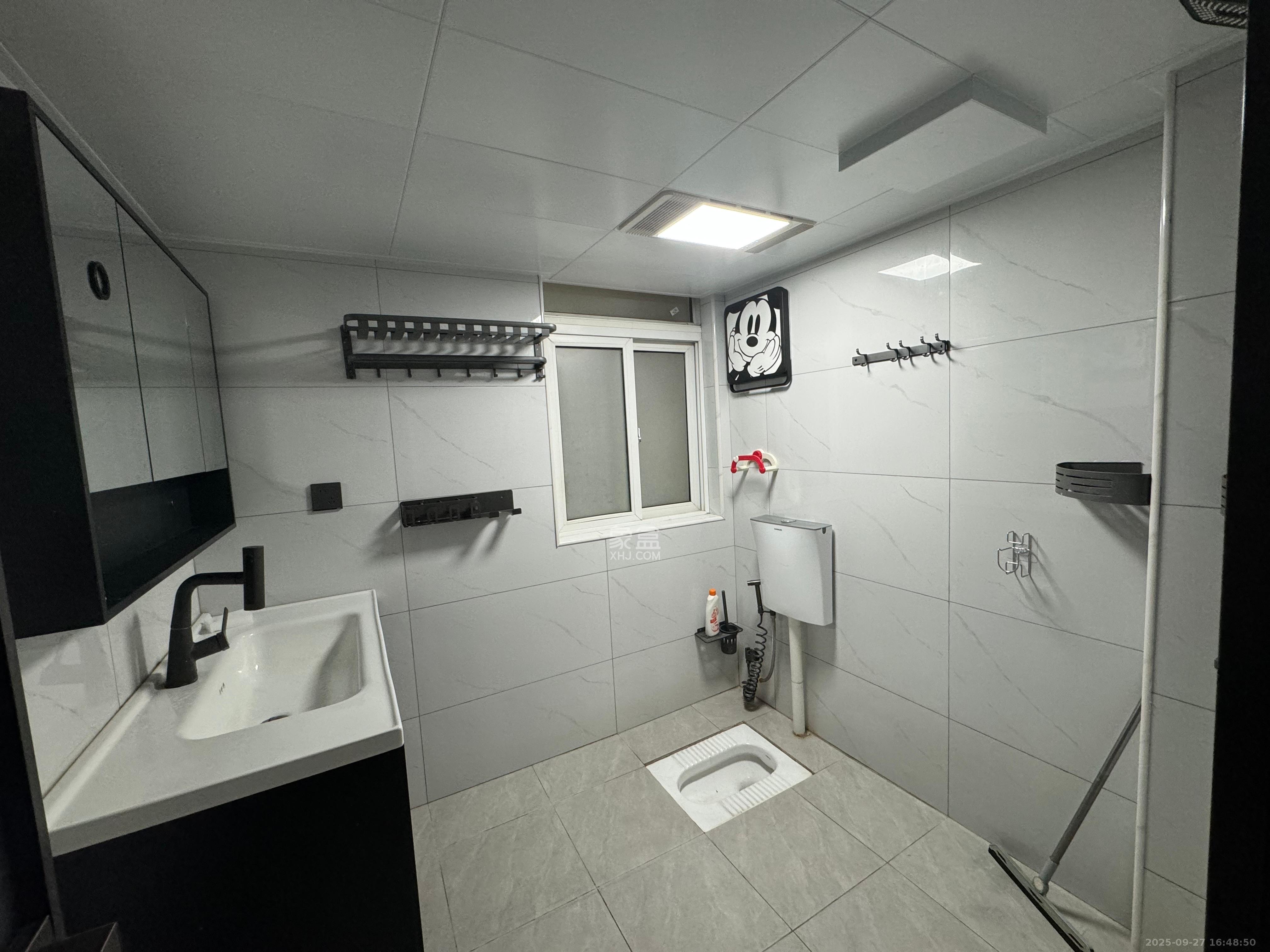 弘欣公寓 2室2厅1卫 1700.0元/月 弘欣公寓 2室2厅1卫 1700.0元/月室内图