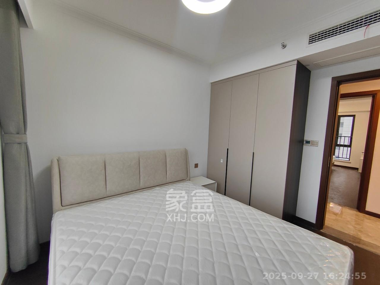 绿地长沙城际空间站（绿地新里佳苑）  4室2厅2卫    3700.0元/月室内图