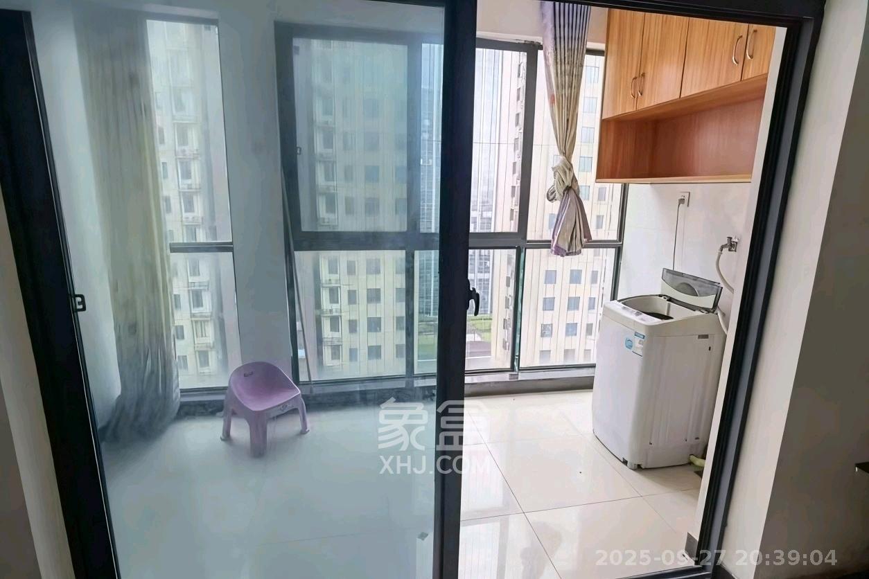 华侨假日中心(晟华苑) 2室2厅1卫 1900.0元/月 华侨假日中心(晟华苑) 2室2厅1卫 1900.0元/月室内图