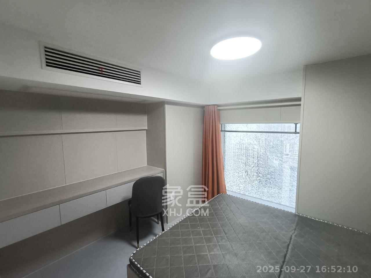 卓越中寰 2室1厅1卫 2600.0元/月 卓越中寰 2室1厅1卫 2600.0元/月室内图