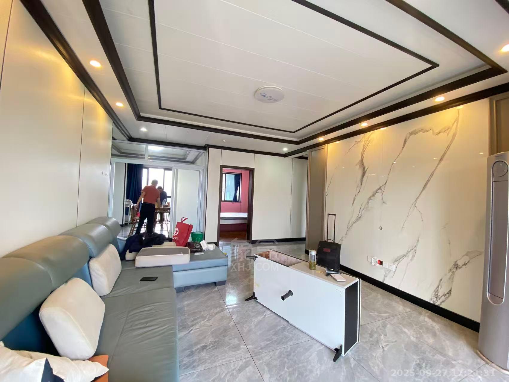 望云印象 4室2厅1卫 2600.0元/月 望云印象 4室2厅1卫 2600.0元/月室内图