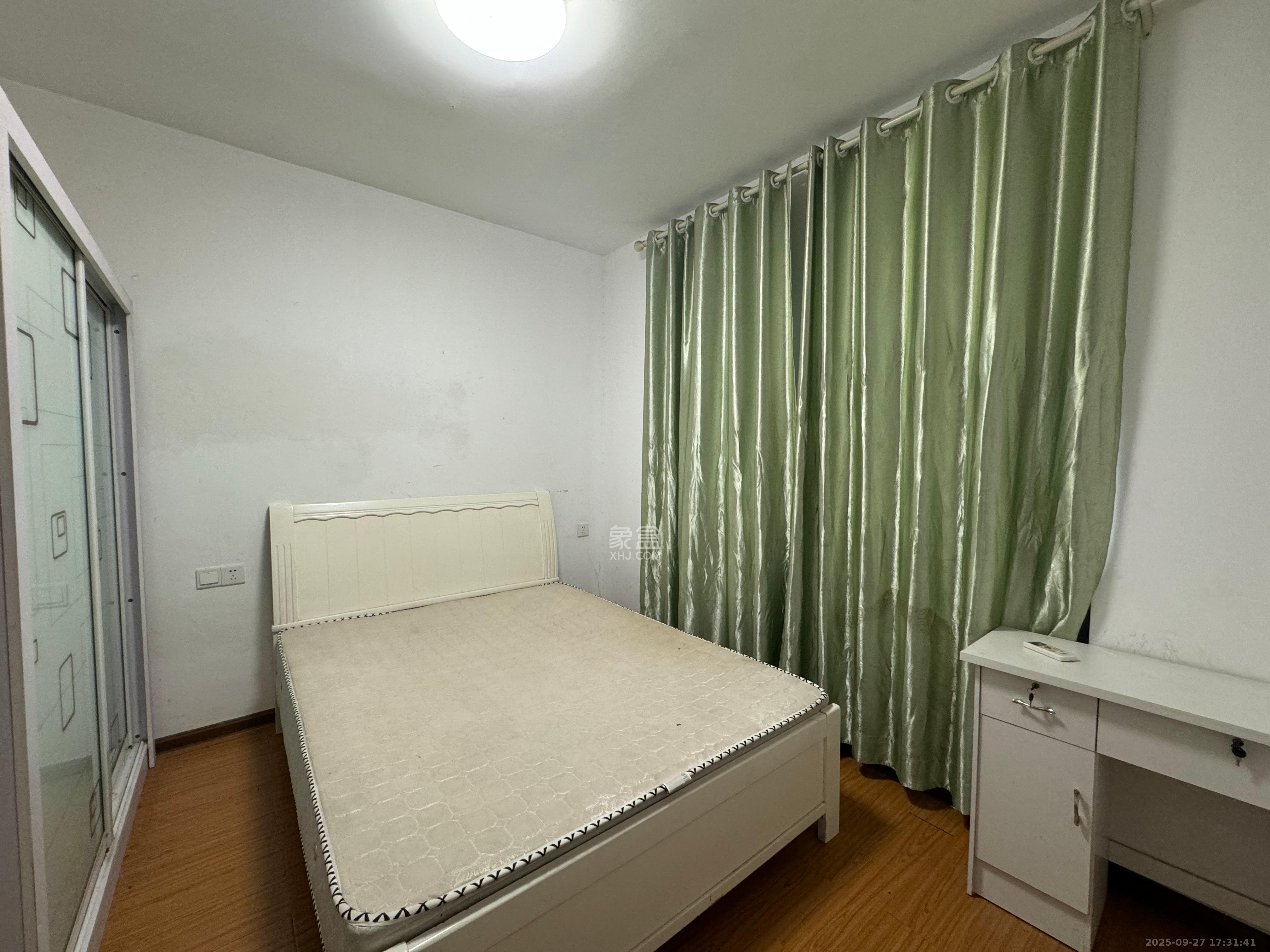 中信凯旋蓝岸(中信新城三期) 4室2厅2卫 2000.0元/月 中信凯旋蓝岸(中信新城三期) 4室2厅2卫 2000.0元/月室内图