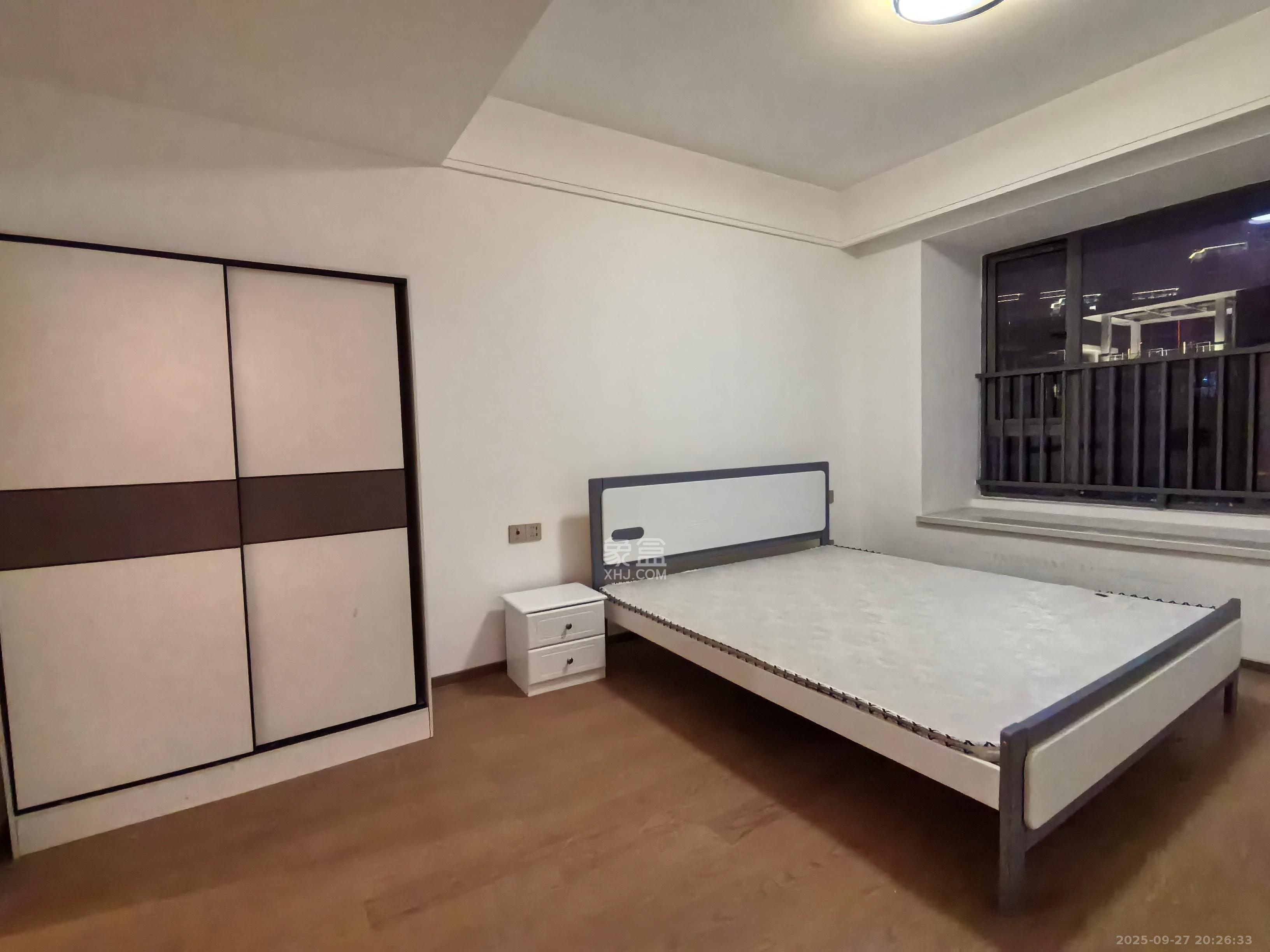 复地滨江金融中心 3室2厅2卫 3900.0元/月 复地滨江金融中心 3室2厅2卫 3900.0元/月室内图