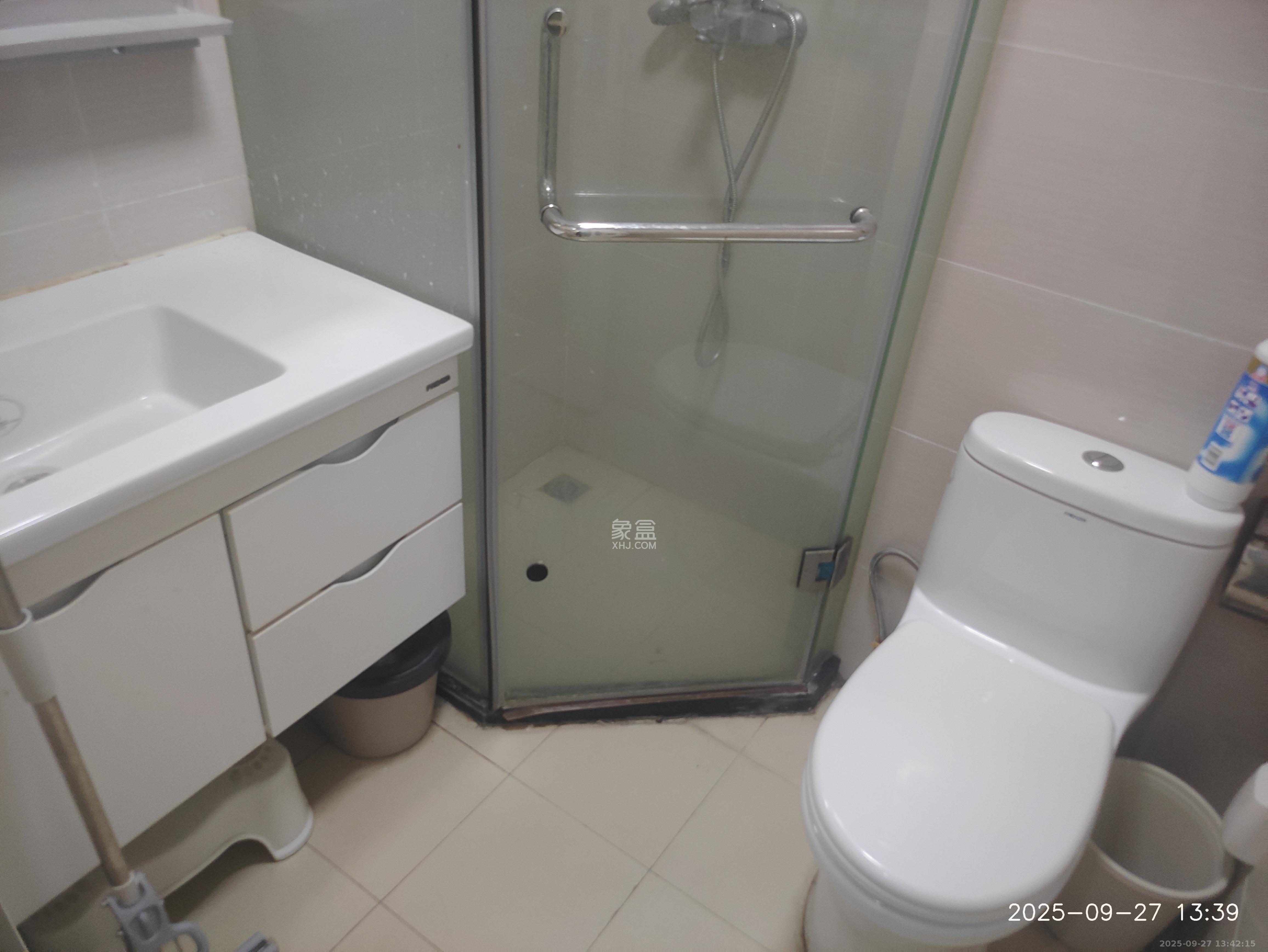 梅溪鑫苑名家 1室1厅1卫 1200.0元/月 梅溪鑫苑名家 1室1厅1卫 1200.0元/月室内图