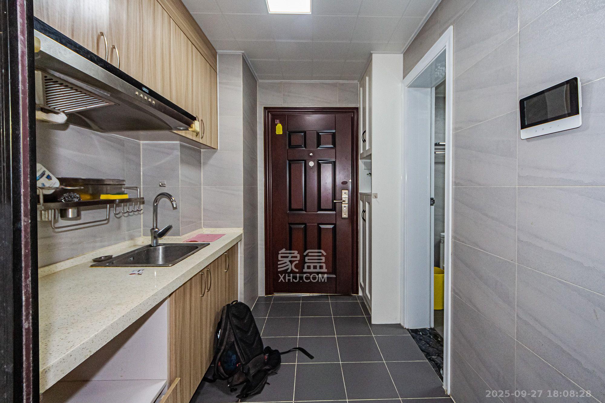 北辰三角洲E4区 1室1厅1卫 2300.0元/月 北辰三角洲E4区 1室1厅1卫 2300.0元/月室内图