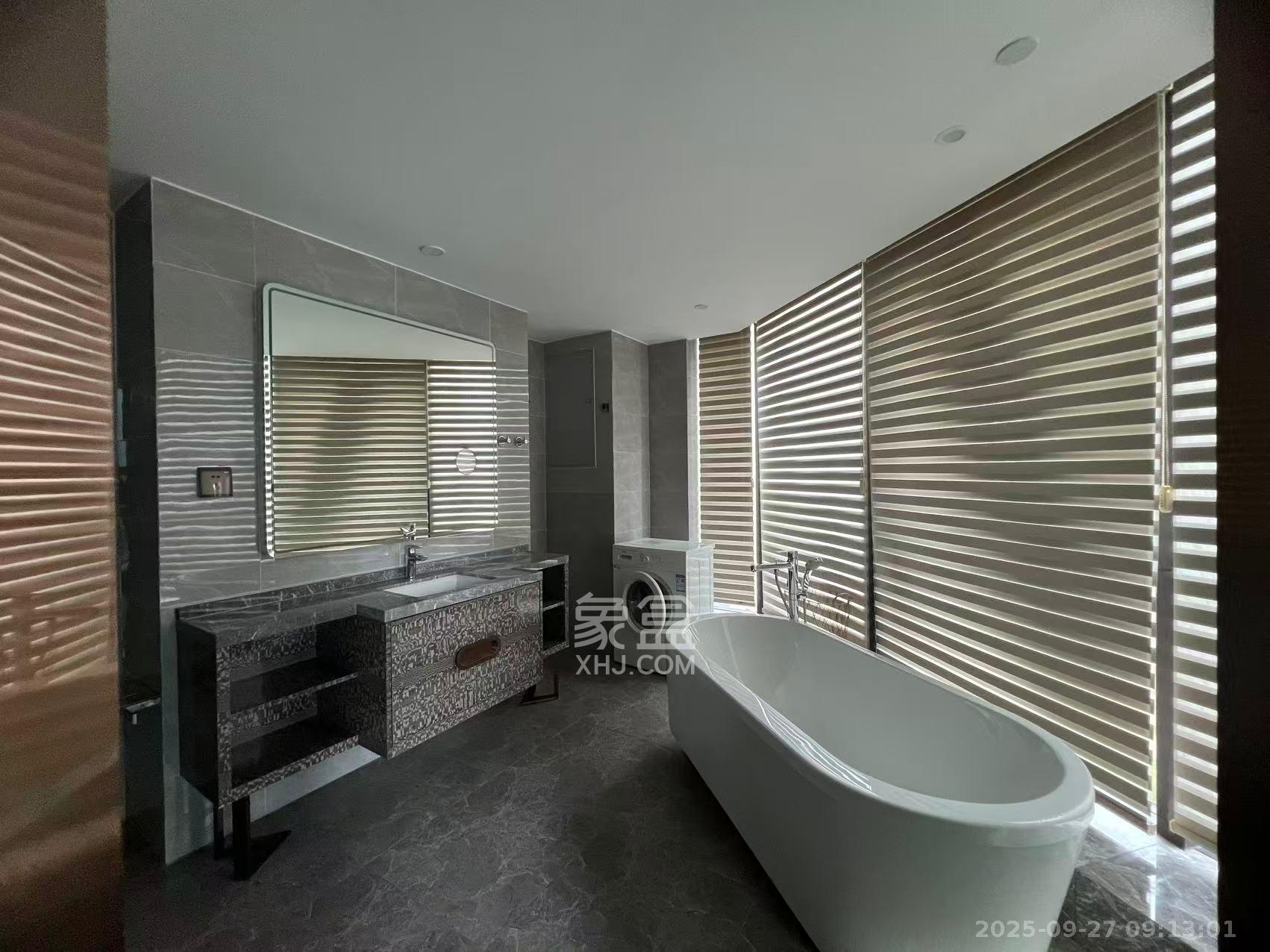 圆泰长沙印   54.0㎡      3300.0元/月室内图