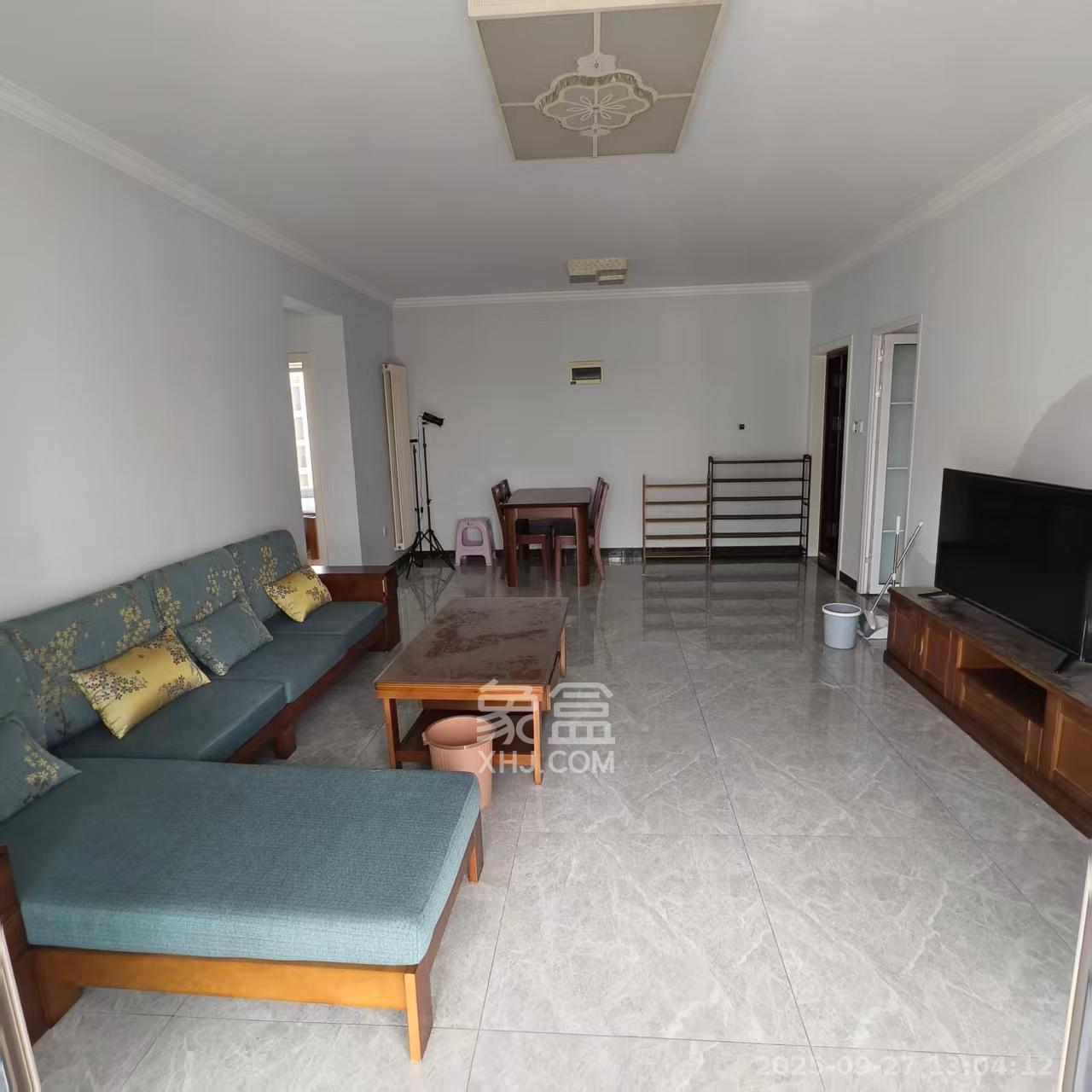 怡海星城 3室1厅2卫 2200.0元/月 怡海星城 3室1厅2卫 2200.0元/月室内图