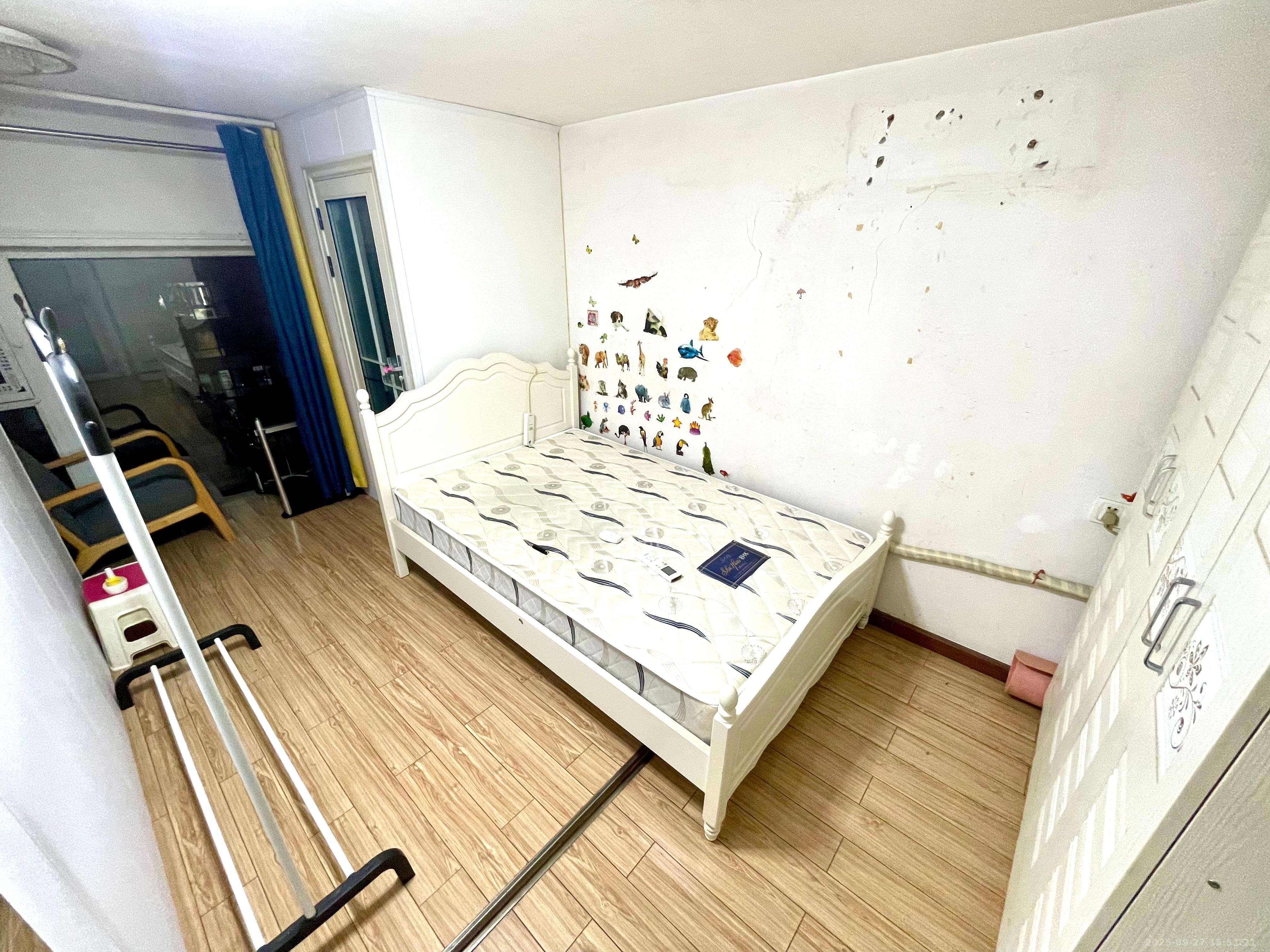 他城(天鸿时代公寓) 2室1厅1卫 1400.0元/月 他城(天鸿时代公寓) 2室1厅1卫 1400.0元/月室内图