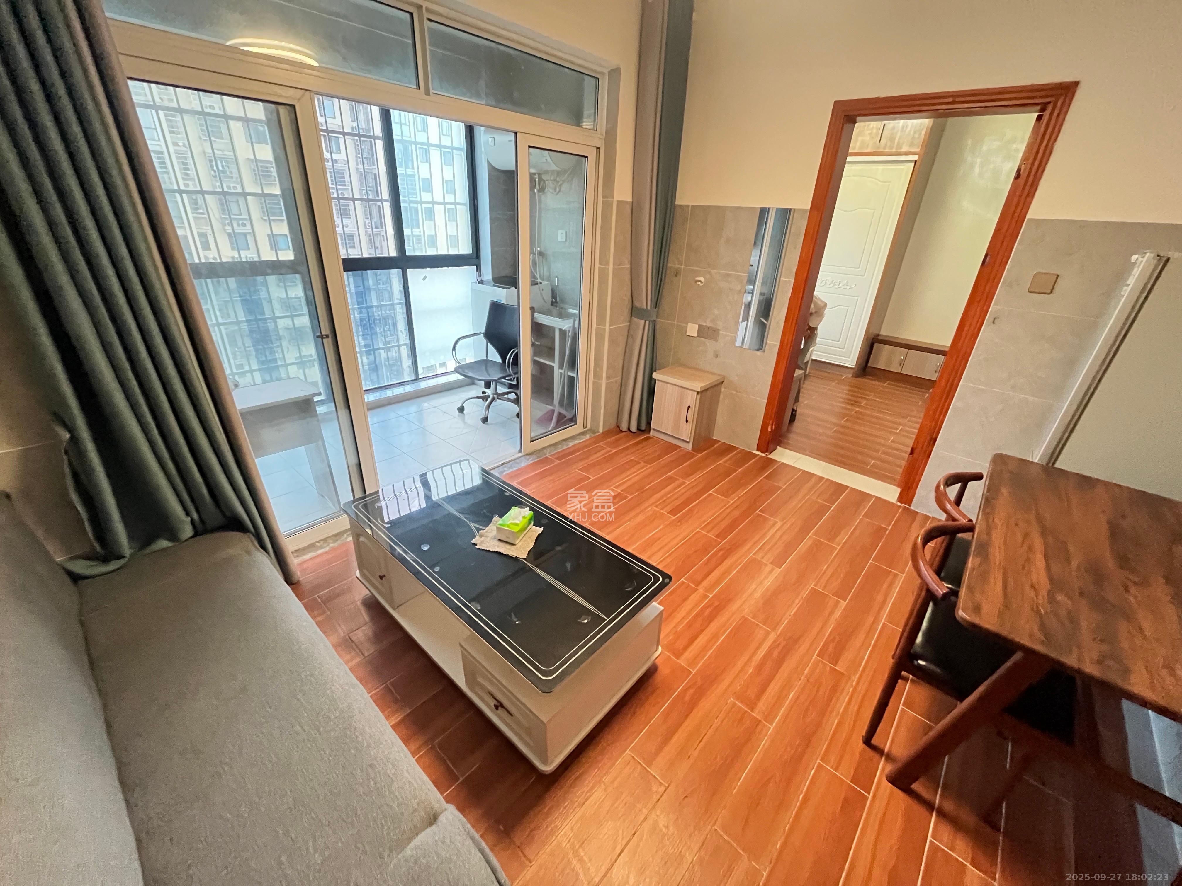 星城新宇川河苑 1室1厅1卫 1300.0元/月 星城新宇川河苑 1室1厅1卫 1300.0元/月室内图