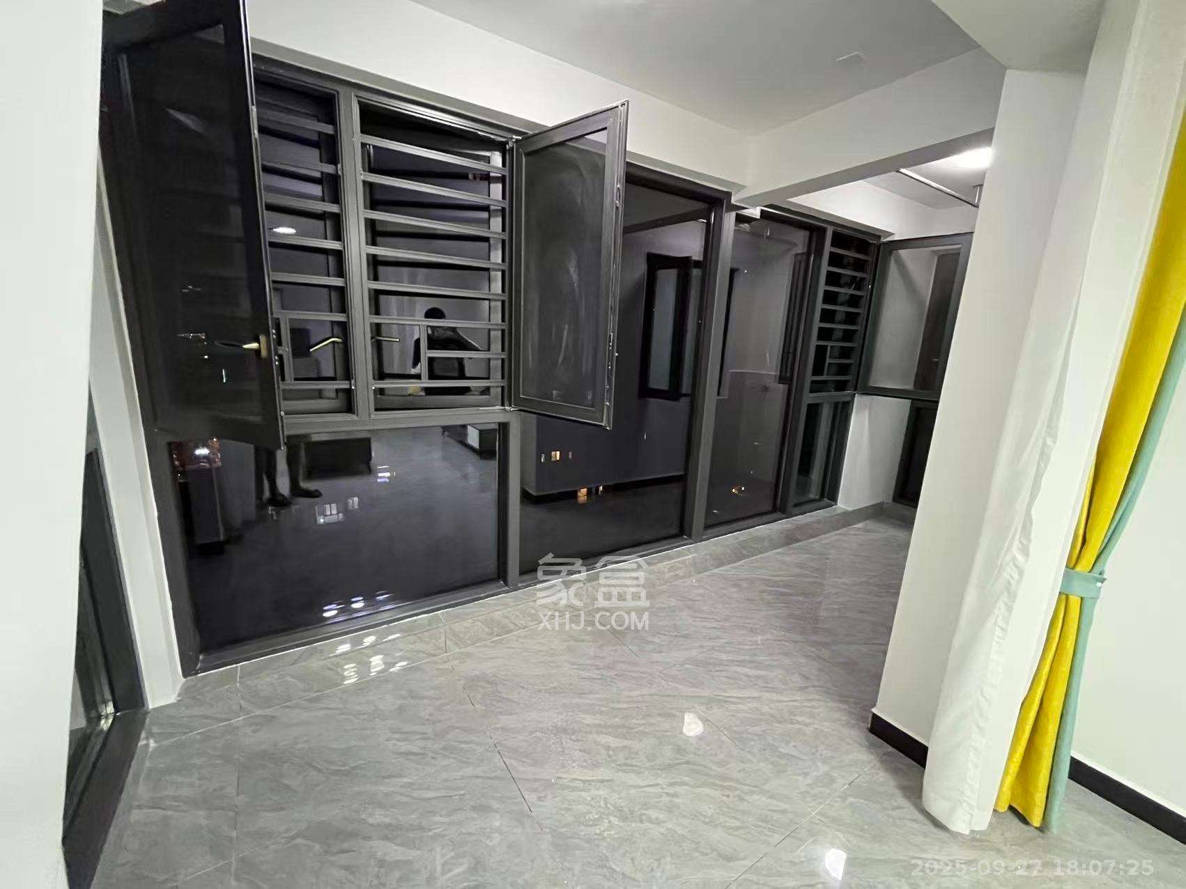 世茂璀璨天城 3室2厅2卫 3000.0元/月 世茂璀璨天城 3室2厅2卫 3000.0元/月室内图