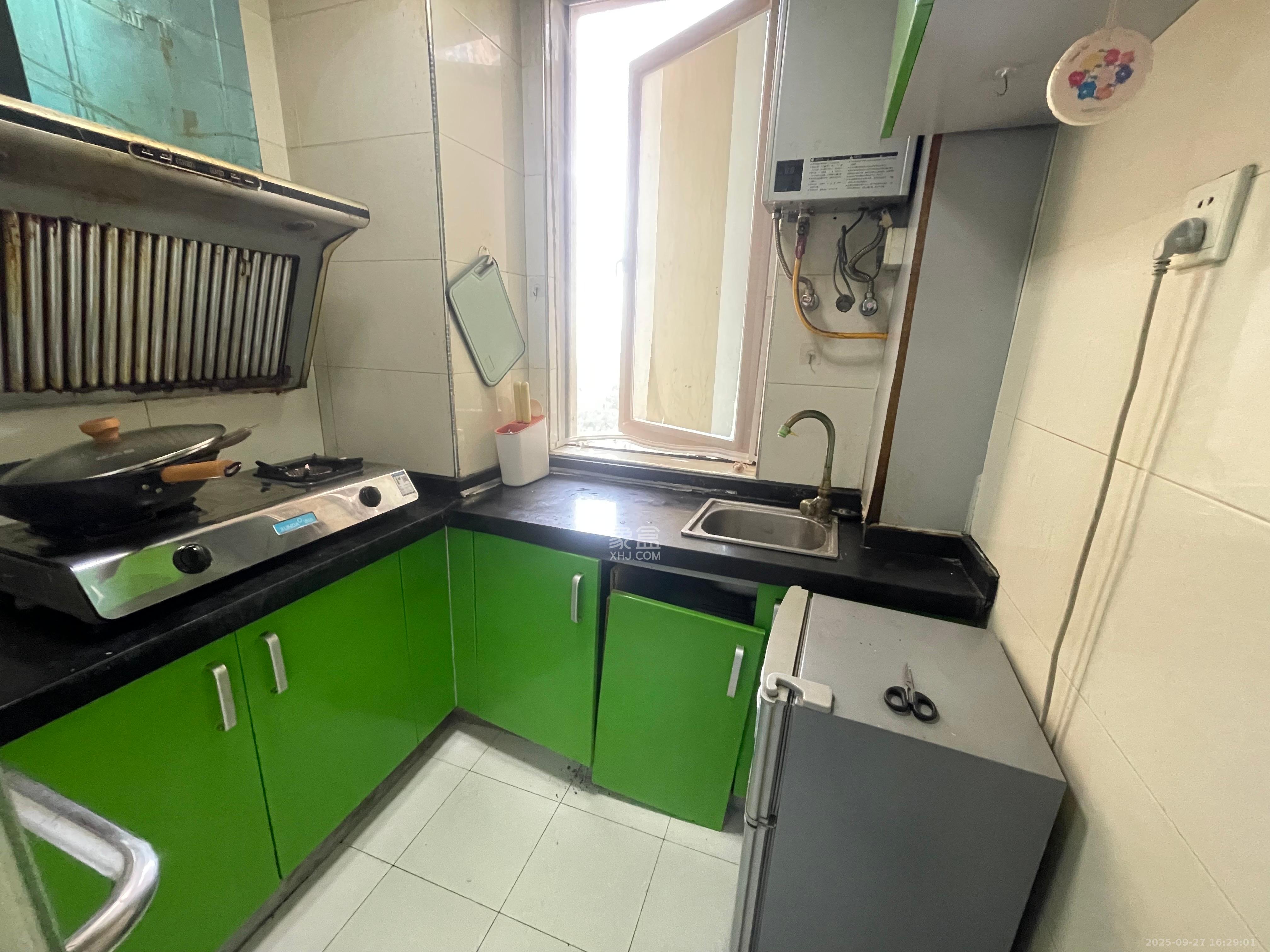 凯通国际城(凯通朝庭) 1室1厅1卫 1100.0元/月 凯通国际城(凯通朝庭) 1室1厅1卫 1100.0元/月室内图