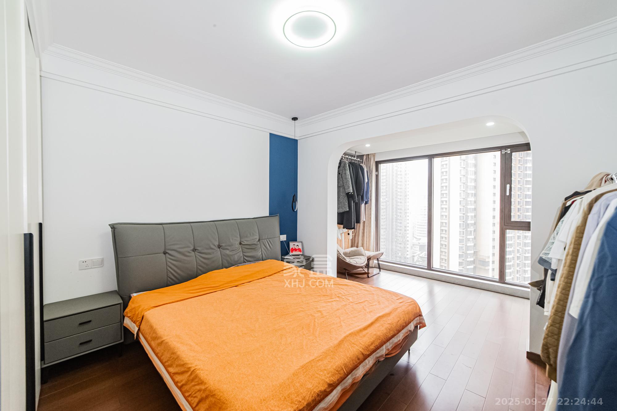 北辰三角洲C2区  3室2厅2卫    228.0万卧室