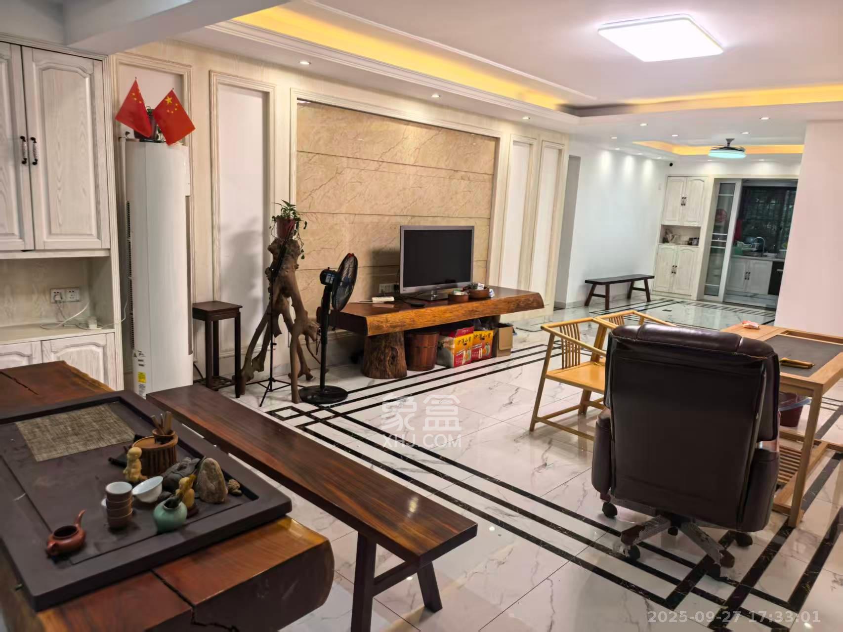 嘉宇盛世华章 4室2厅1卫 5000.0元/月 嘉宇盛世华章 4室2厅1卫 5000.0元/月室内图