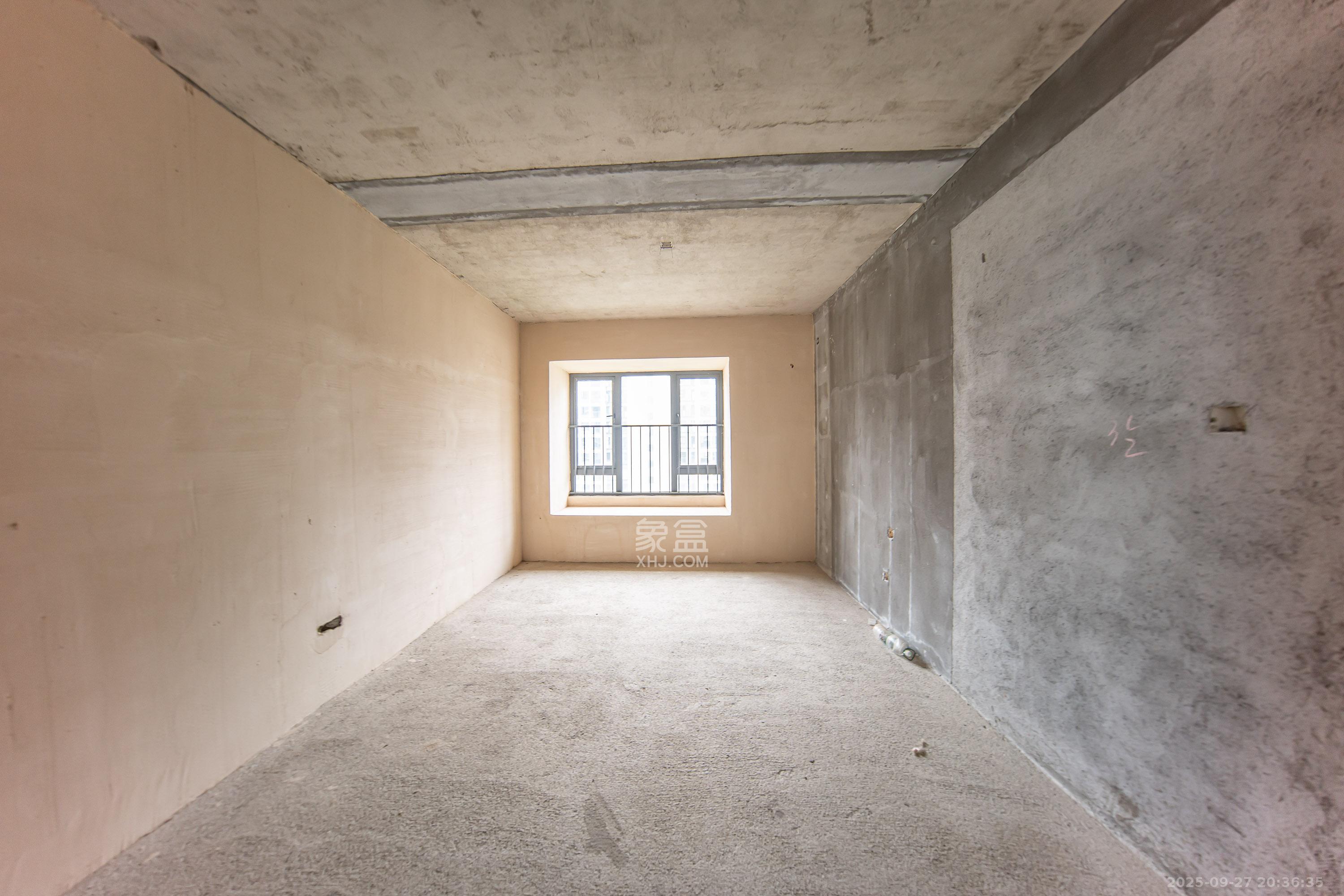 汉高学士府 4室2厅2卫 98.0万 汉高学士府 4室2厅2卫 98.0万卧室