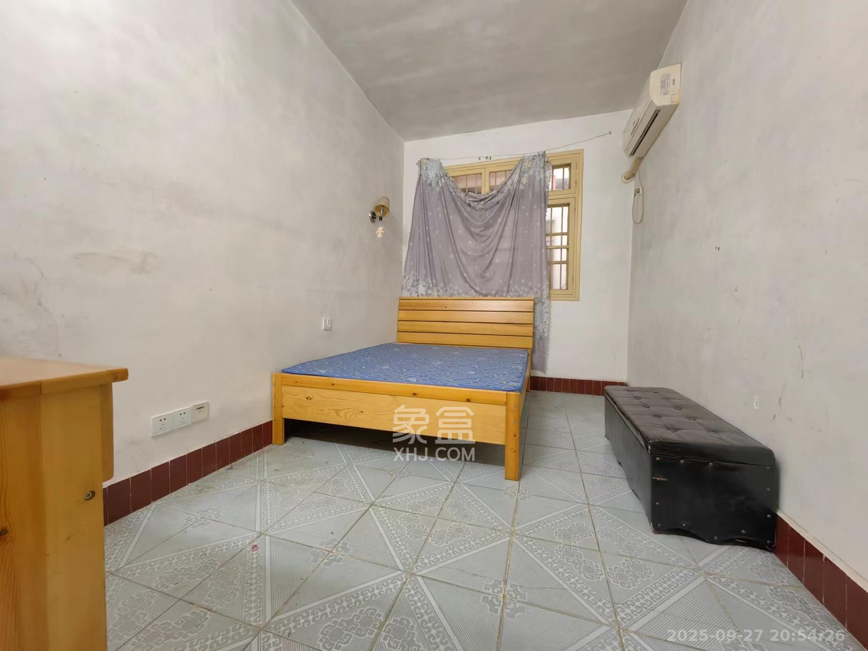 省水院宿舍 2室2厅1卫 2000.0元/月 省水院宿舍 2室2厅1卫 2000.0元/月室内图