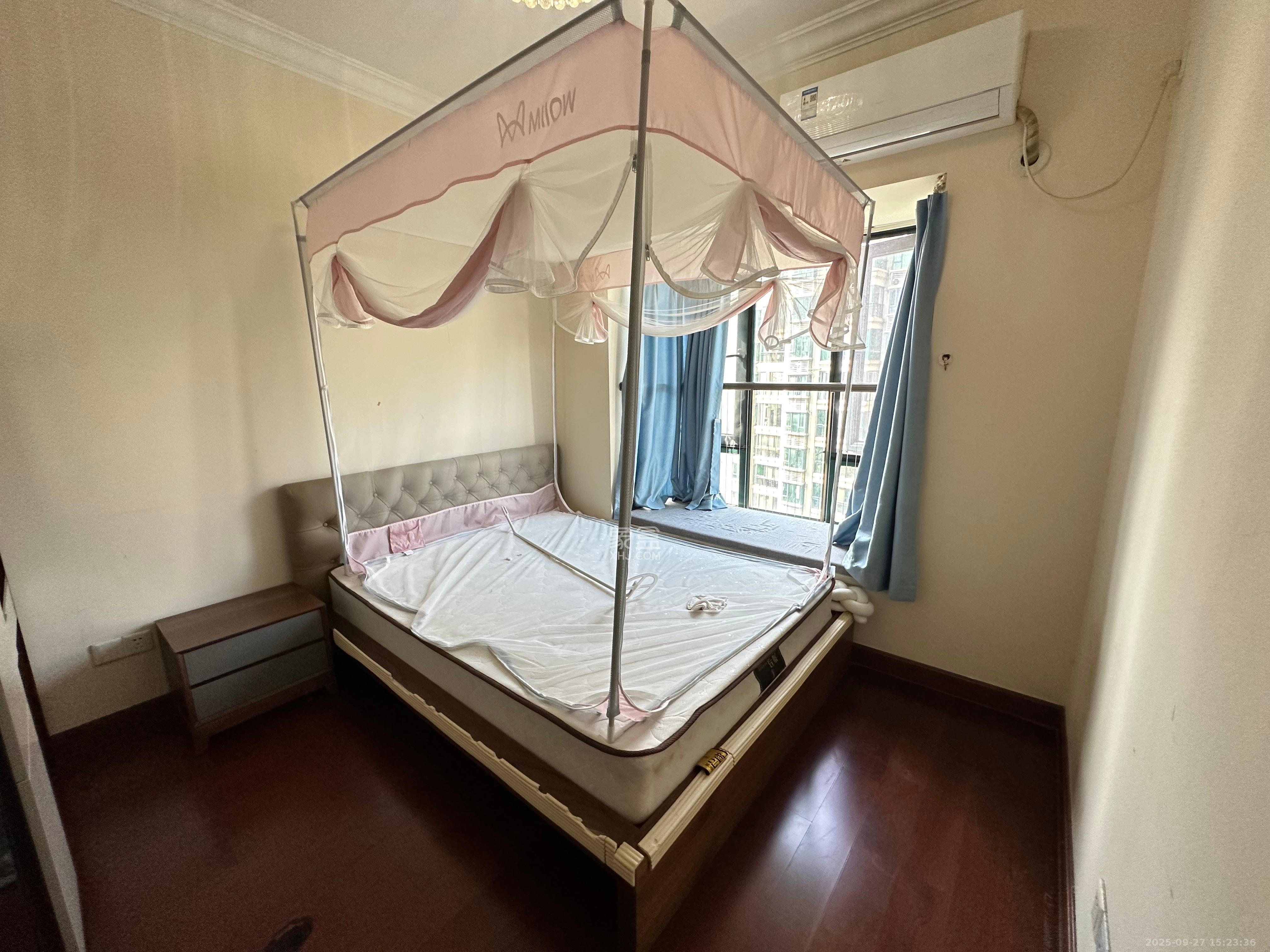 恒大雅苑 3室2厅2卫 2800.0元/月 恒大雅苑 3室2厅2卫 2800.0元/月室内图