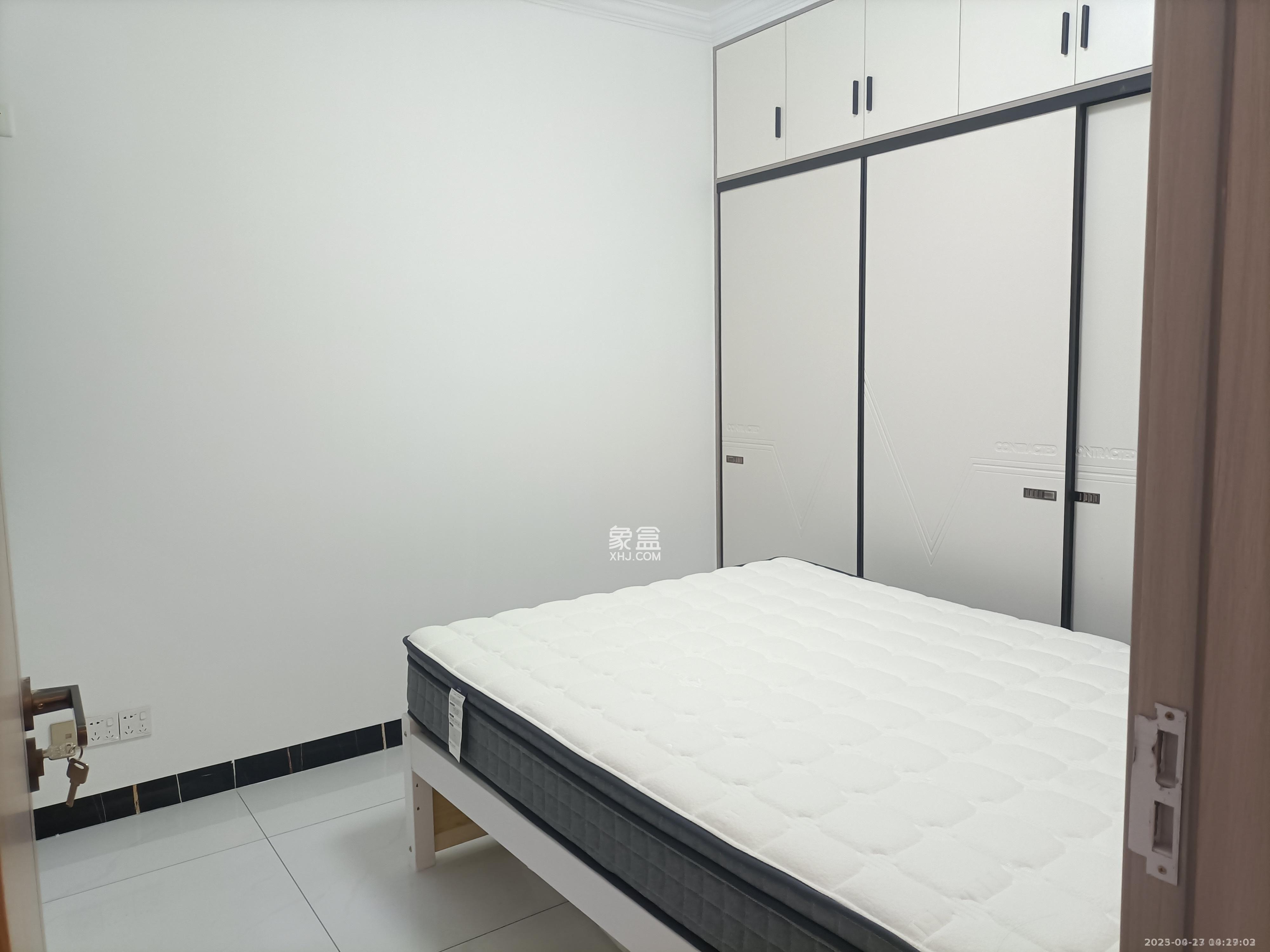 山水新城  2室2厅1卫   2000.00元/月室内图