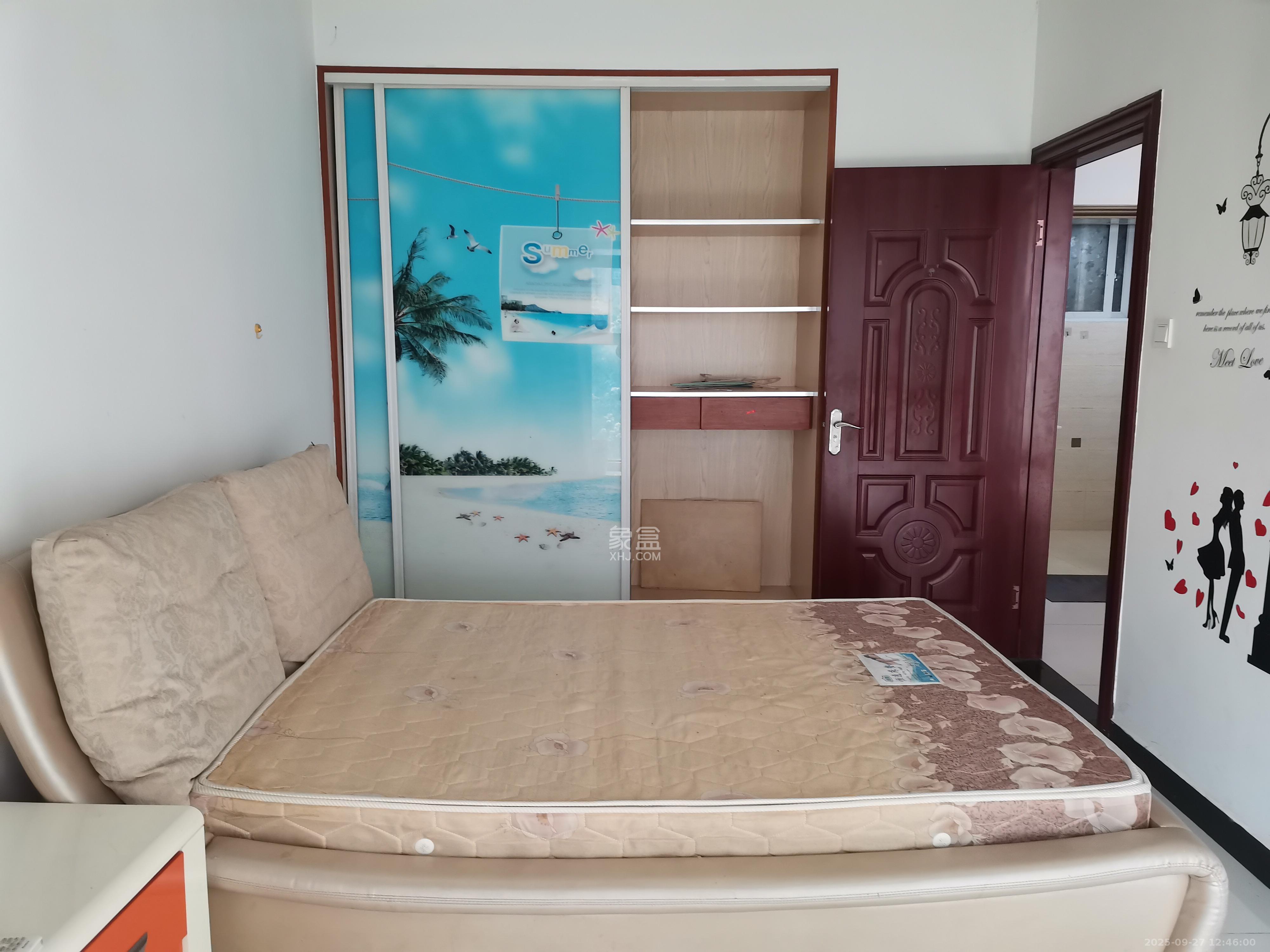 泊爱蓝湾 1室1厅1卫 1700.0元/月 泊爱蓝湾 1室1厅1卫 1700.0元/月室内图