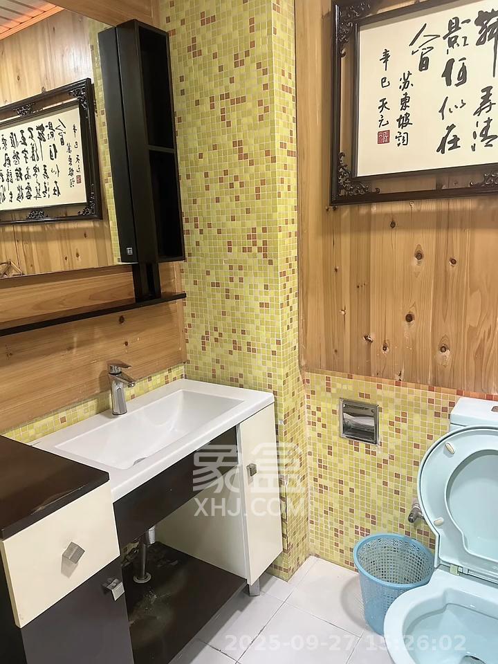 亚华香舍花都 3室2厅2卫 3800.0元/月 亚华香舍花都 3室2厅2卫 3800.0元/月室内图