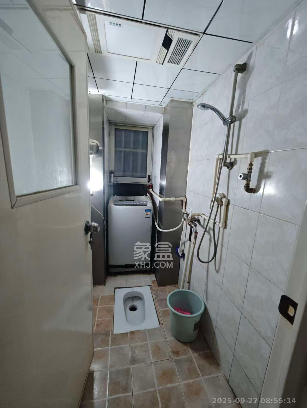 市总工会宿舍(司马里36号) 3室1厅1卫 2000.0元/月 市总工会宿舍(司马里36号) 3室1厅1卫 2000.0元/月室内图