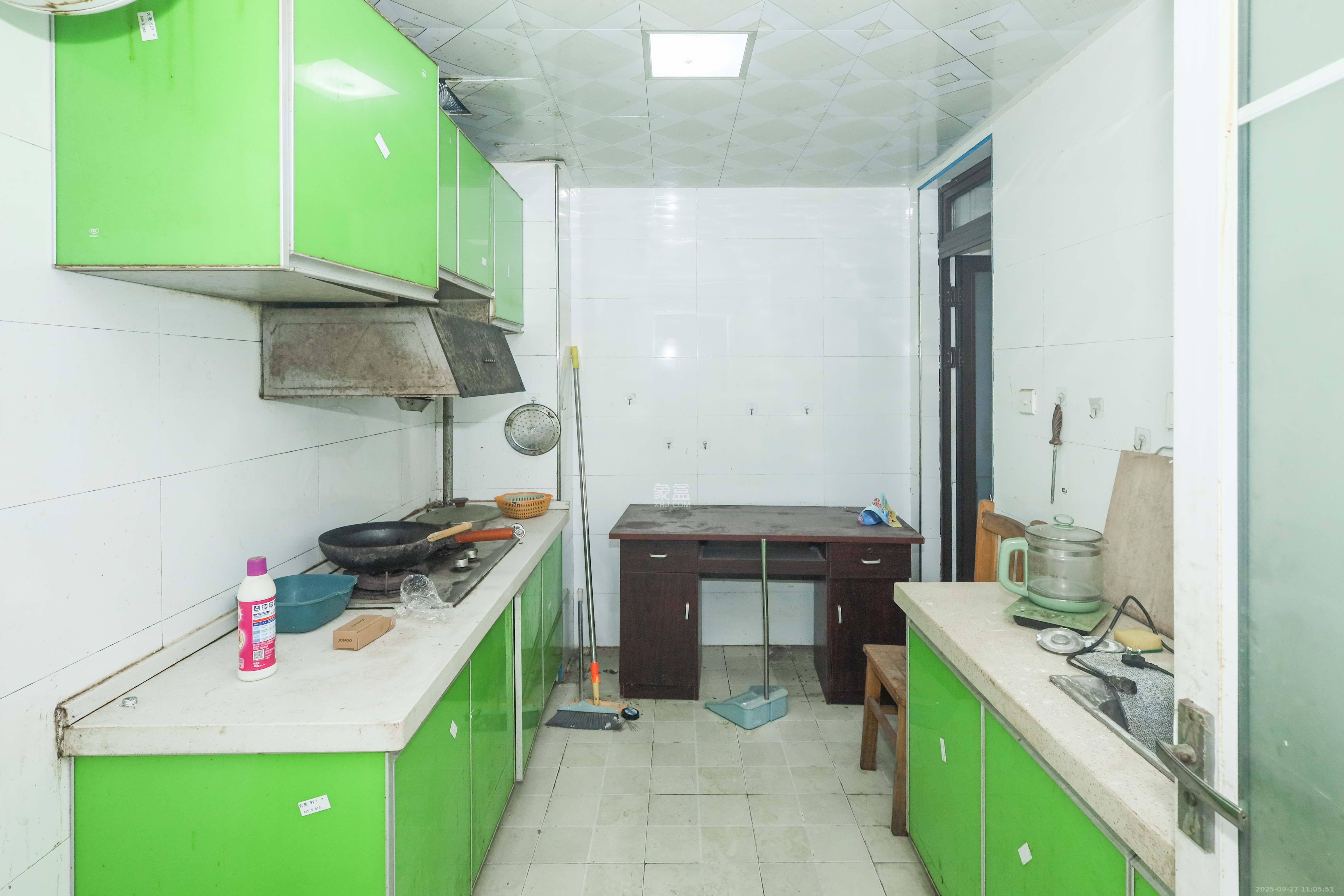 梅溪鑫苑名家 3室2厅1卫 68.0万 梅溪鑫苑名家 3室2厅1卫 68.0万厨房