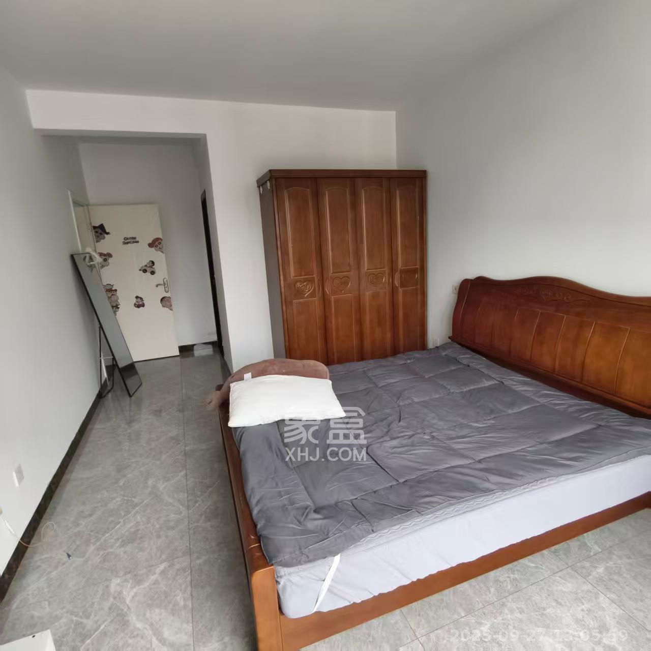 怡海星城 3室1厅2卫 2200.0元/月 怡海星城 3室1厅2卫 2200.0元/月室内图